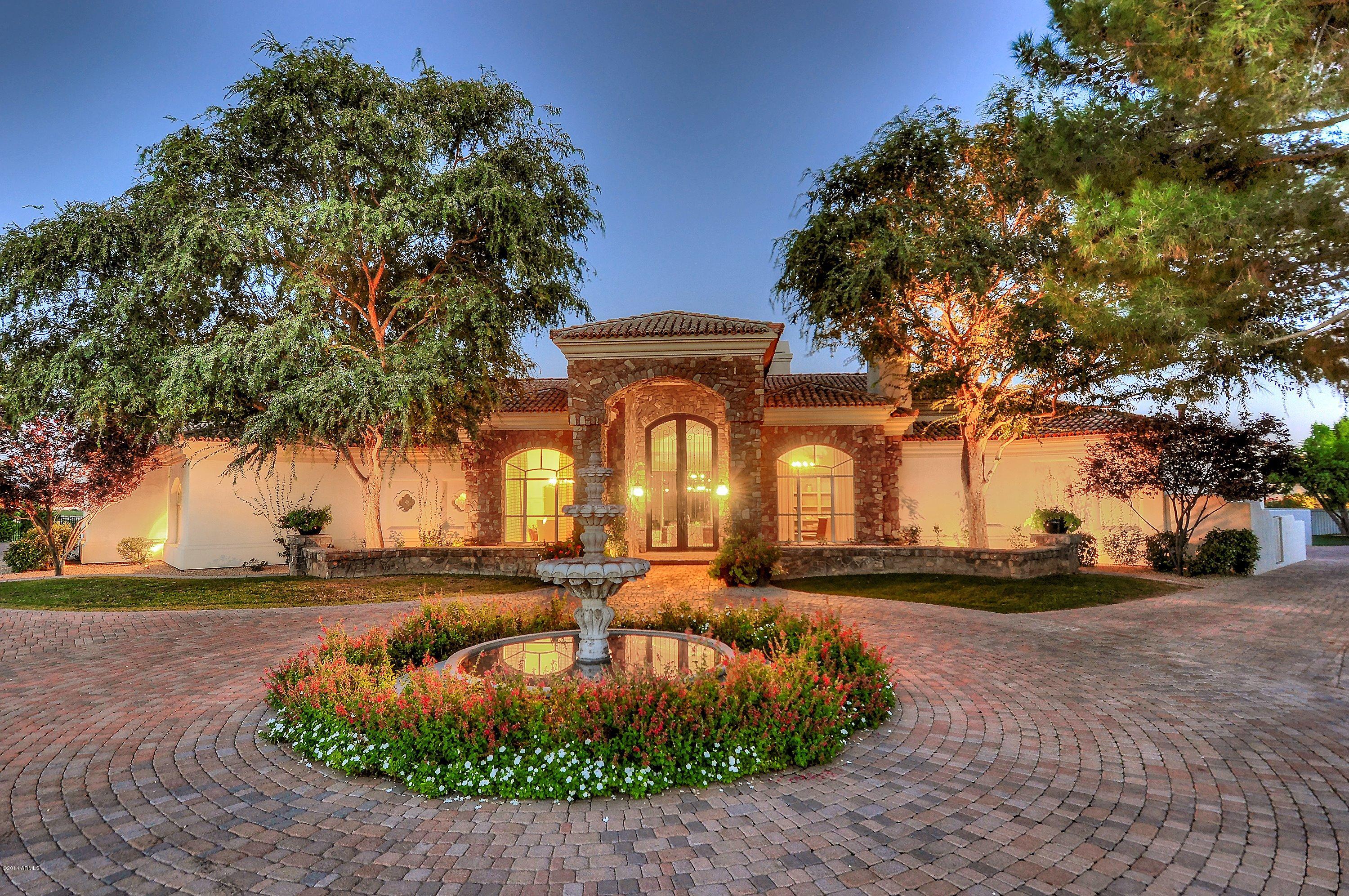 IRONWOOD AT CAMELBACK COUNTRY CLUB - Residential