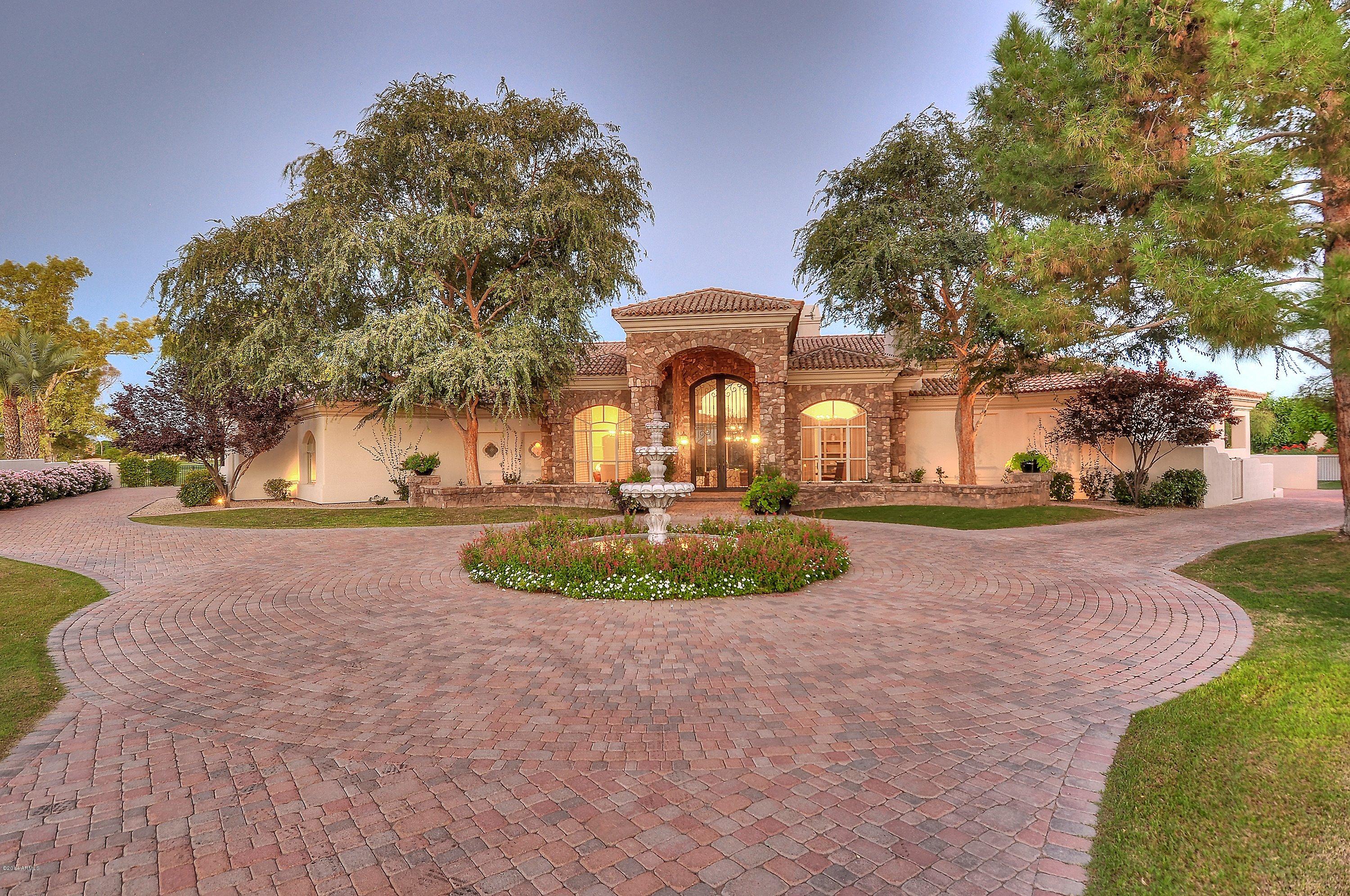 IRONWOOD AT CAMELBACK COUNTRY CLUB - Residential