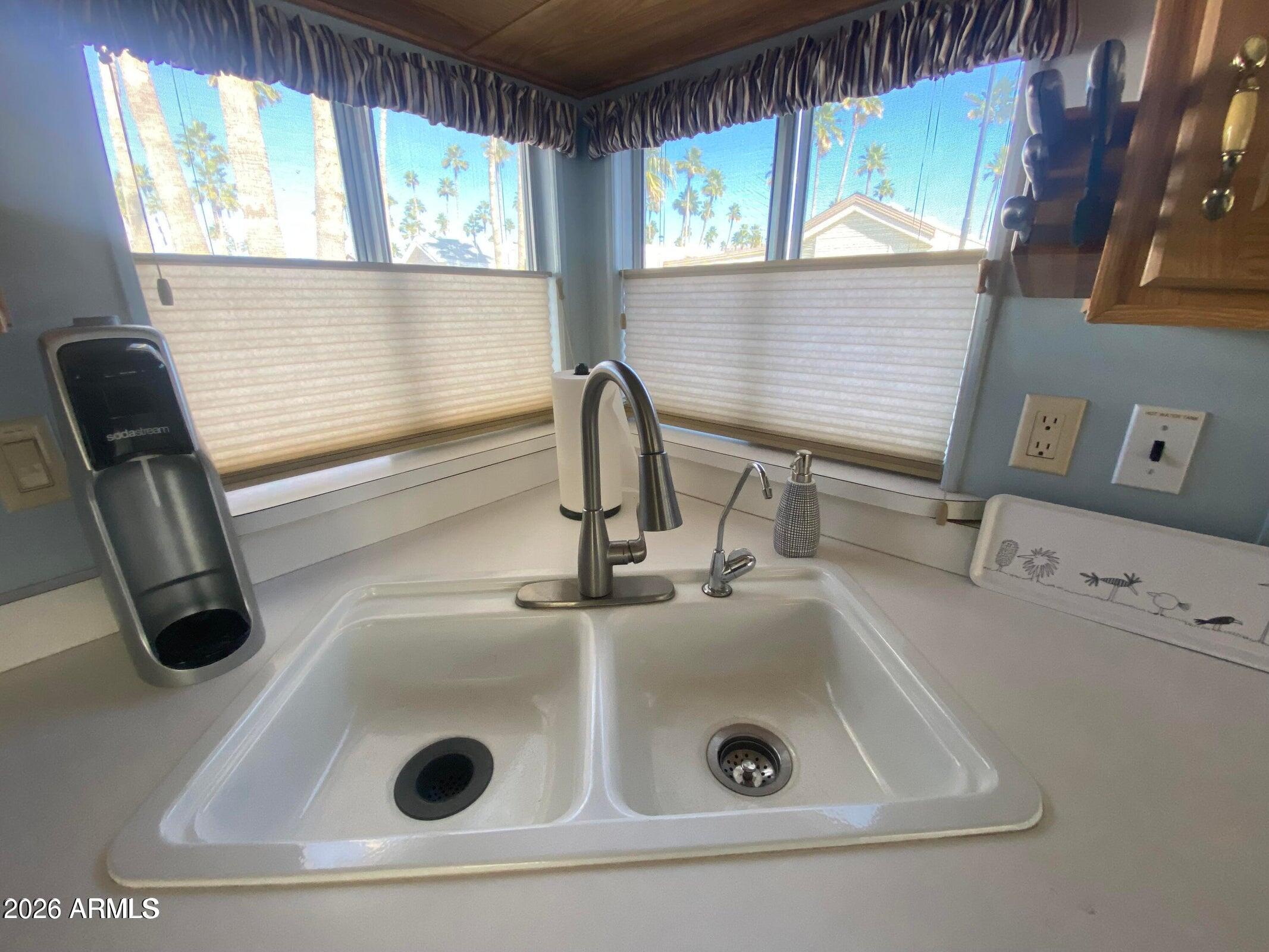 ROADHAVEN RESORT OF APACHE JUNCTION - Land