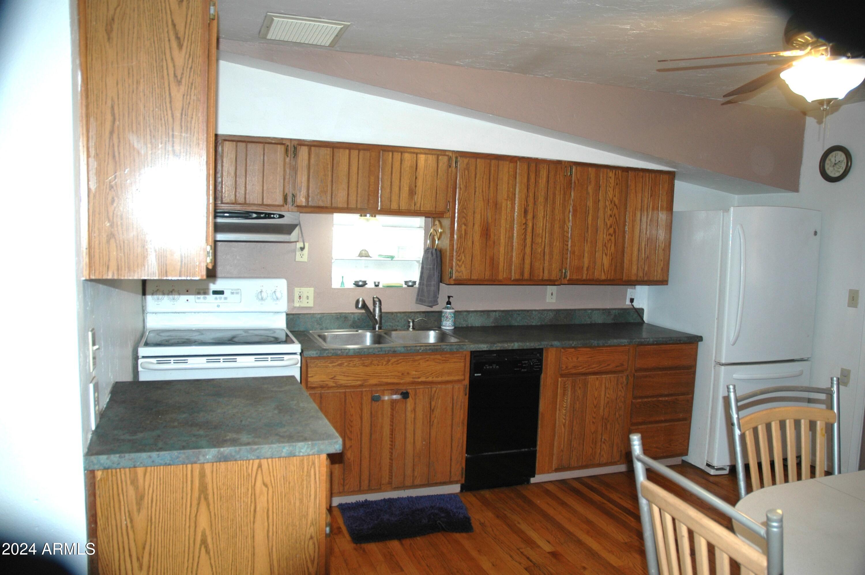 YARNELL HEIGHTS - Residential