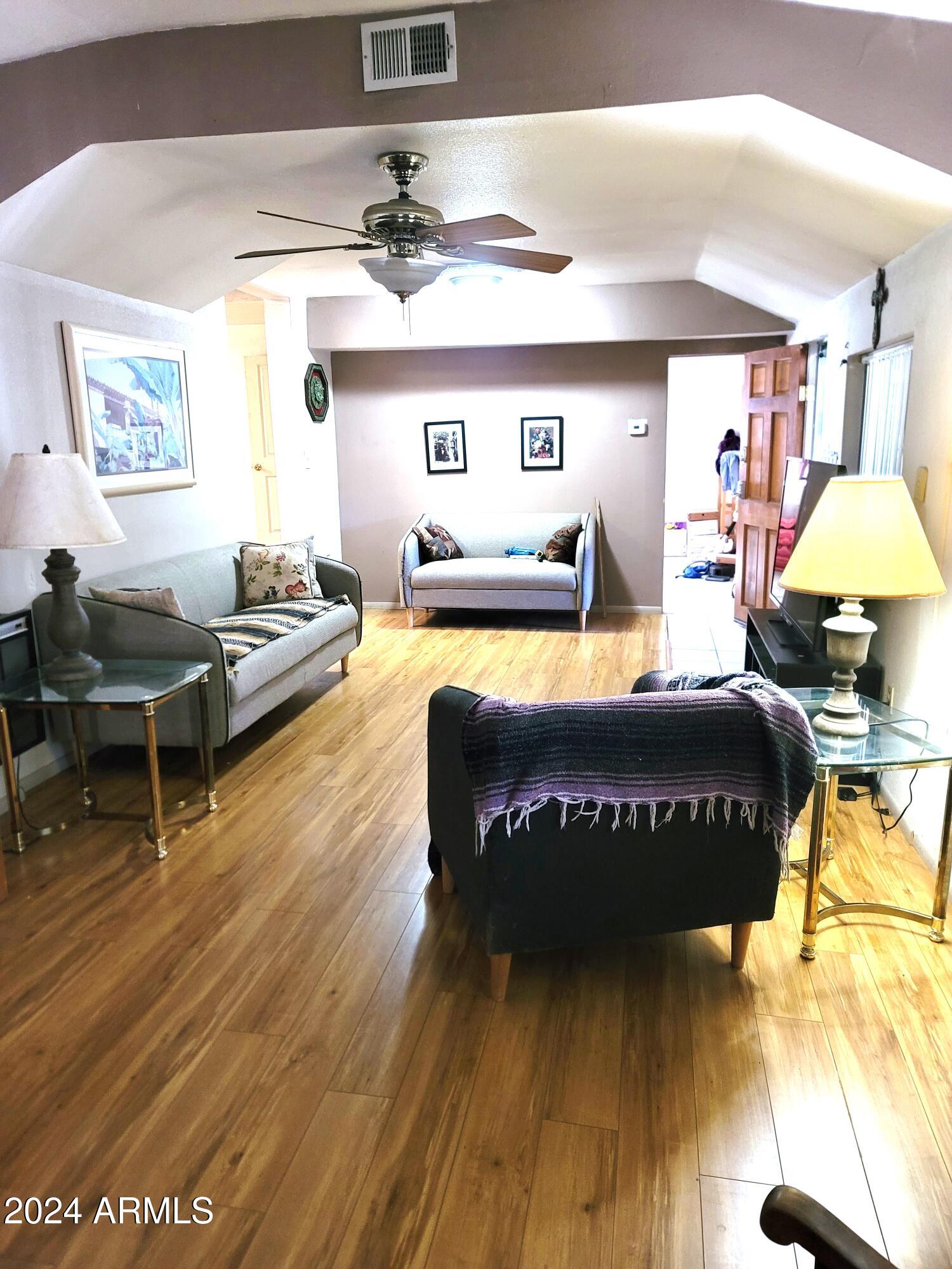 YARNELL HEIGHTS - Residential