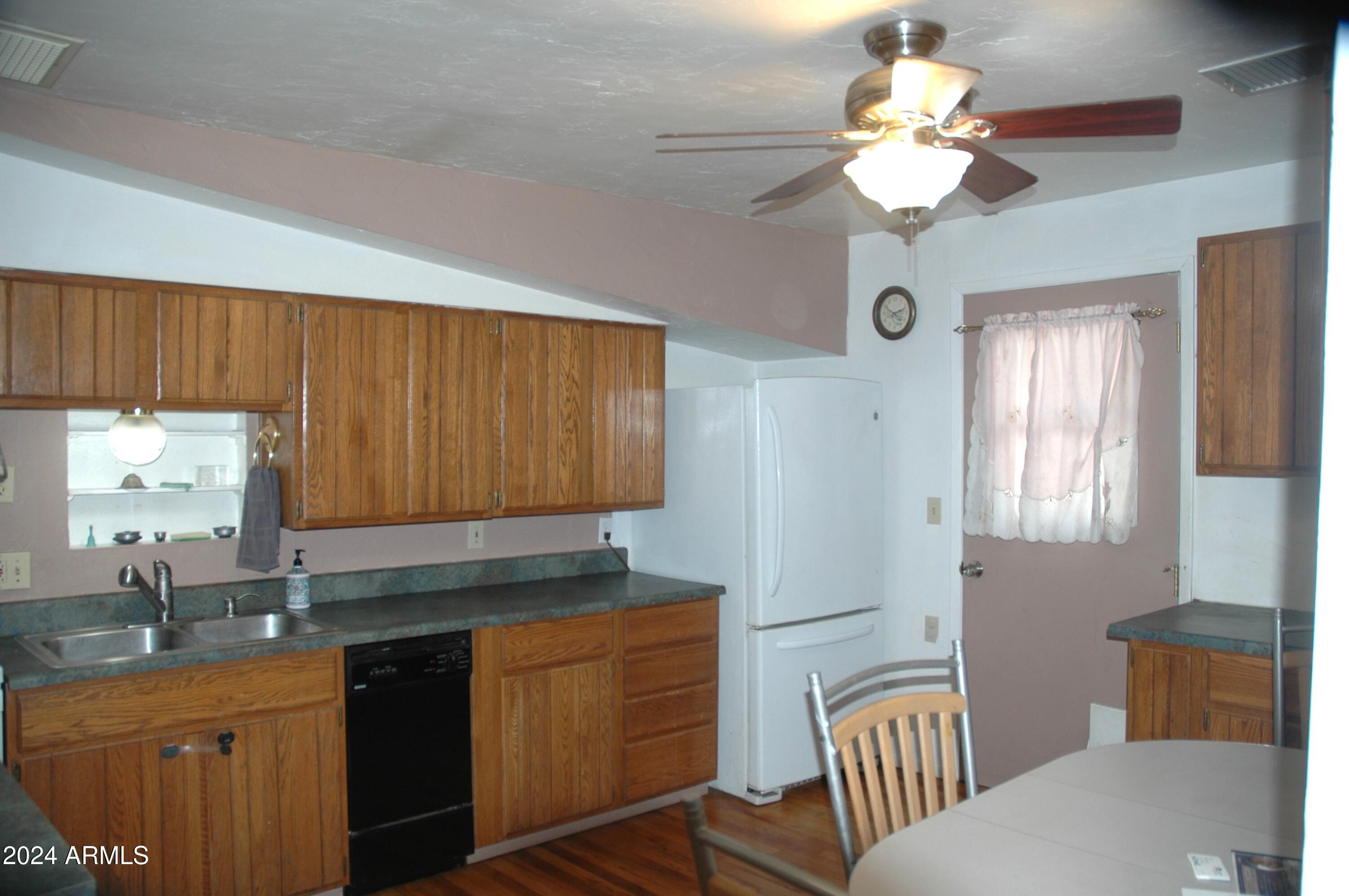 YARNELL HEIGHTS - Residential