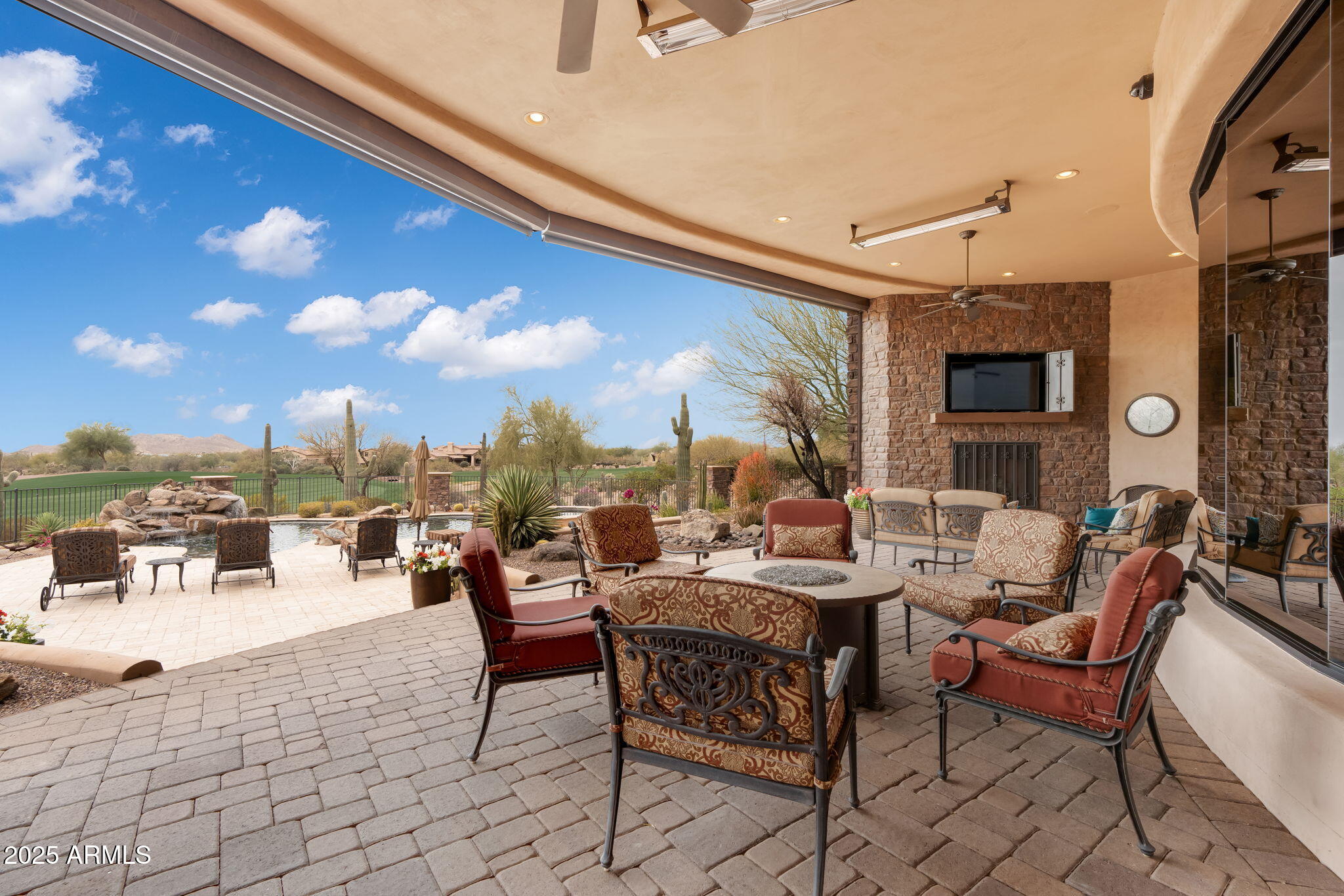 Superstition Mountain - Residential
