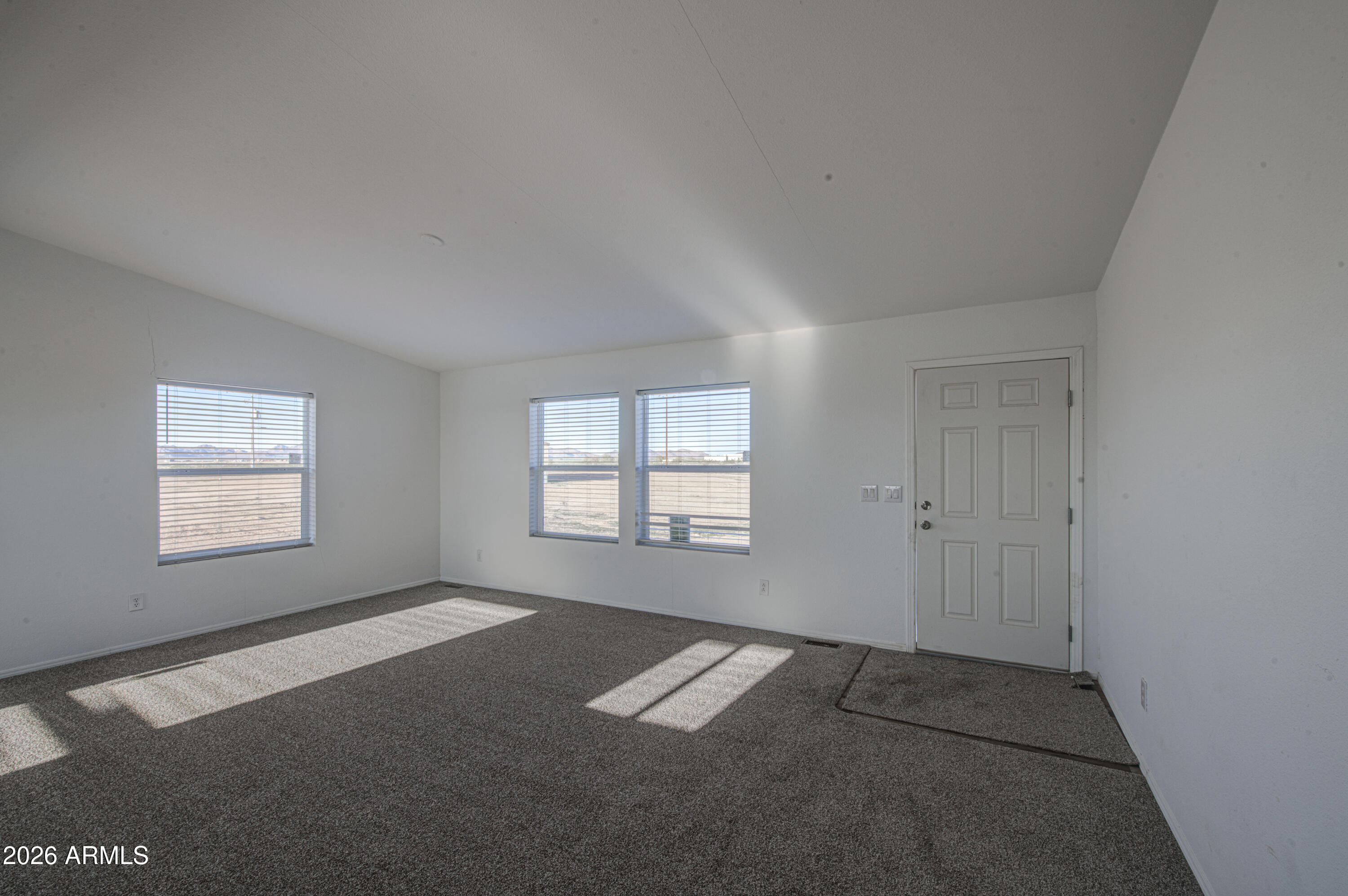 COYOTE RIDGE - Residential