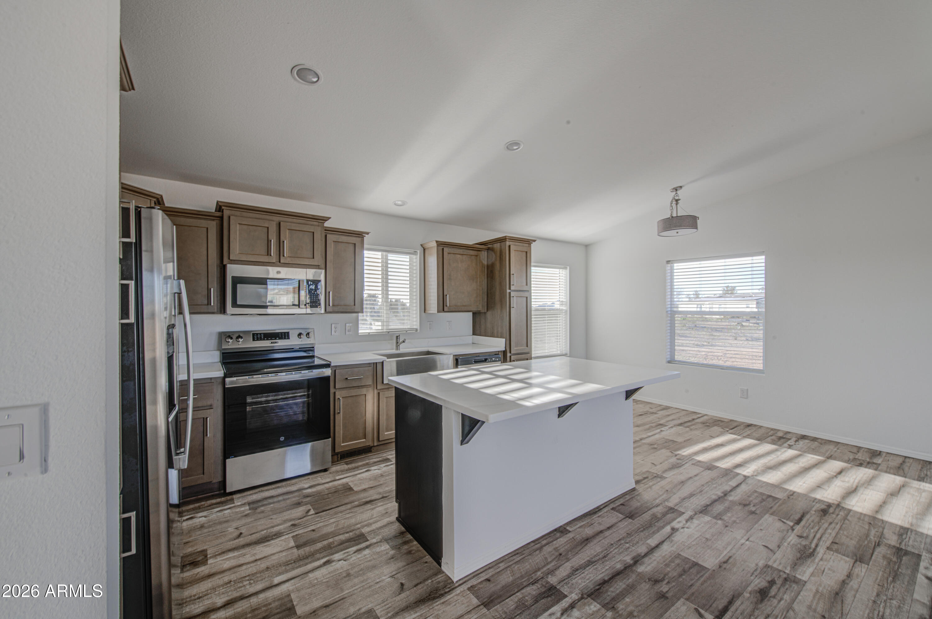 COYOTE RIDGE - Residential