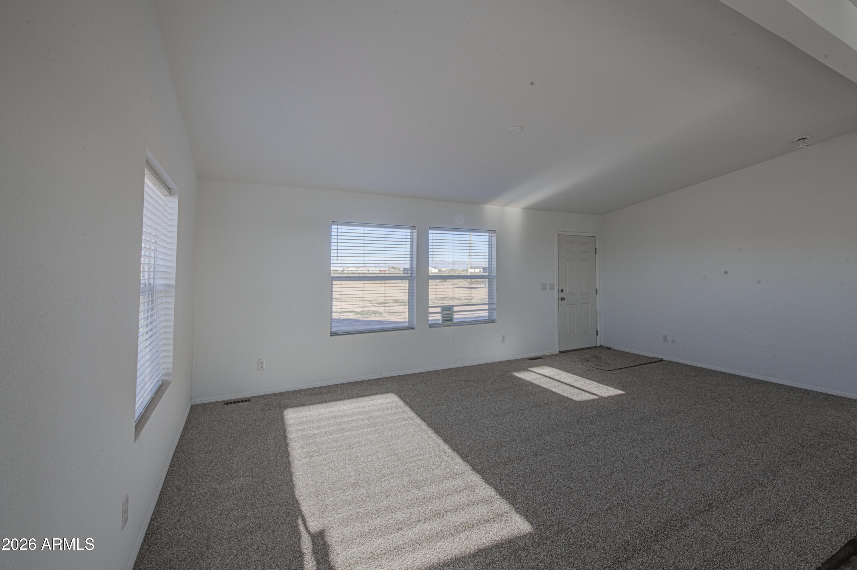 COYOTE RIDGE - Residential