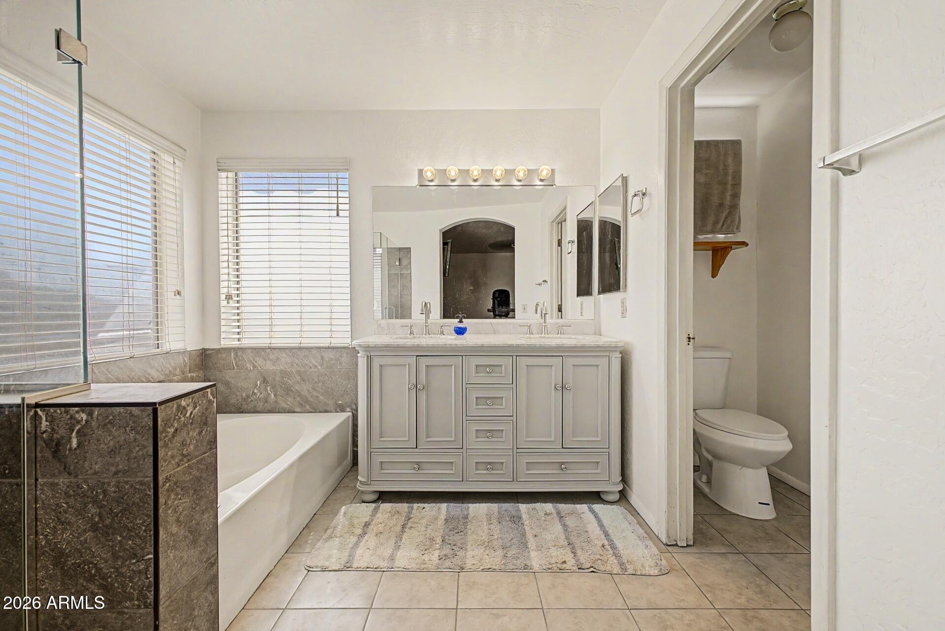 LINKS AT ALTA MESA - Residential