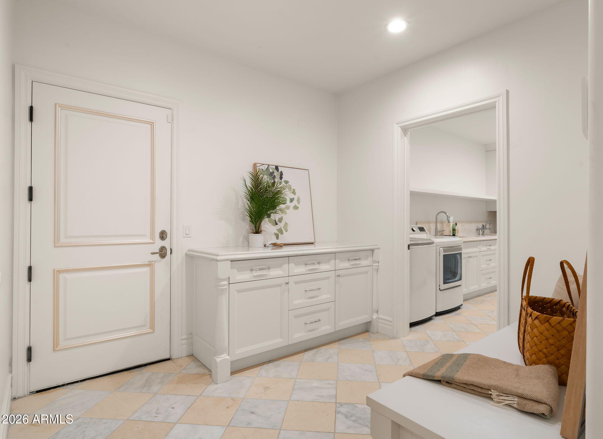 CAMELBACK COUNTRY CLUB ESTATES 4 - Residential
