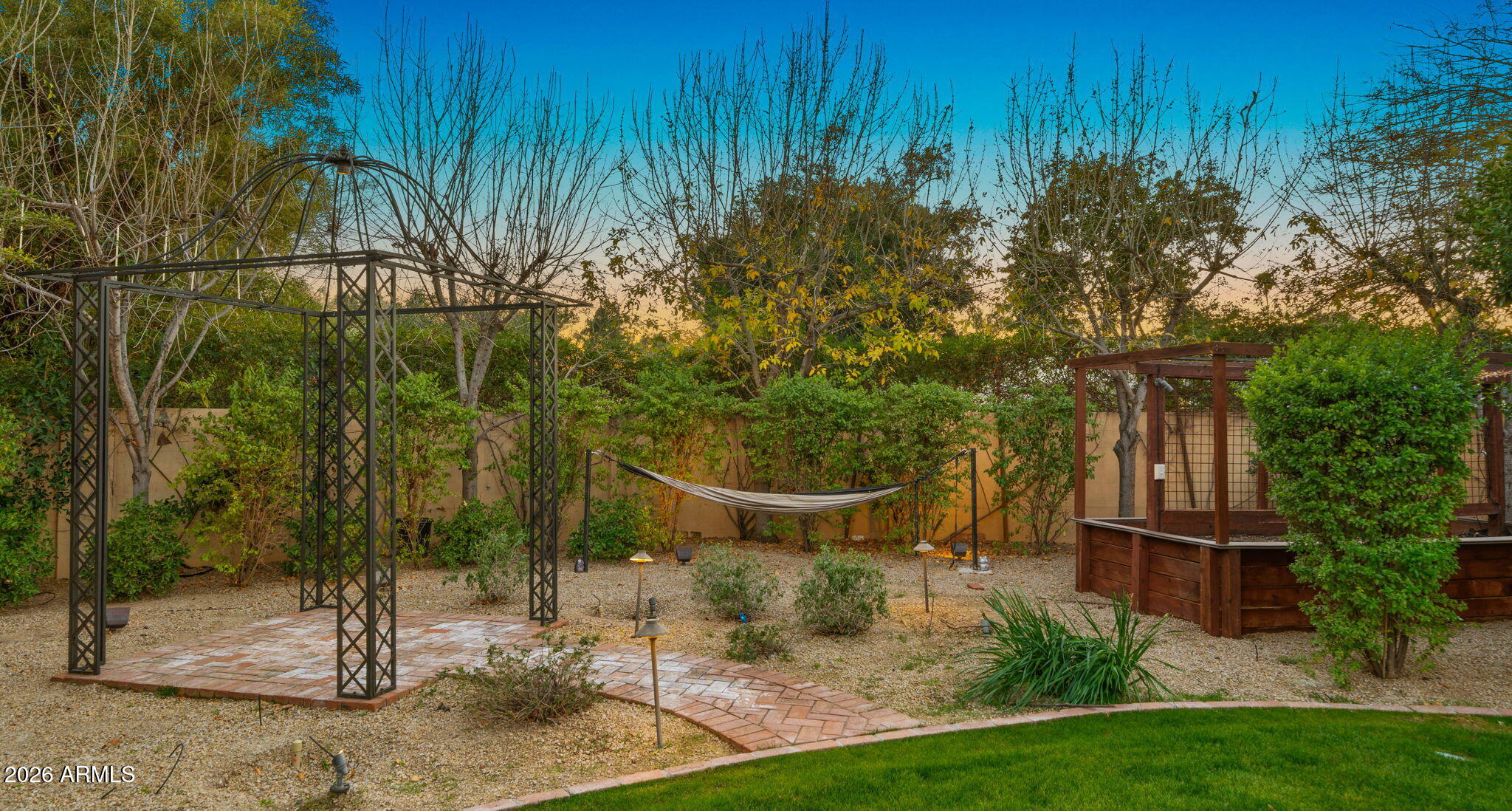 CAMELBACK COUNTRY CLUB ESTATES 4 - Residential