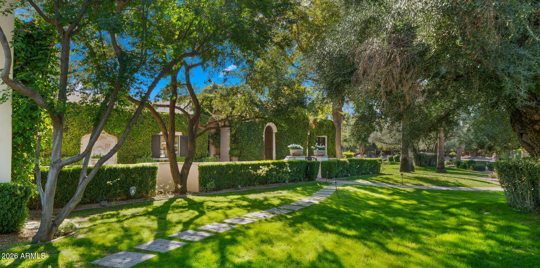 CAMELBACK COUNTRY CLUB ESTATES 4 - Residential