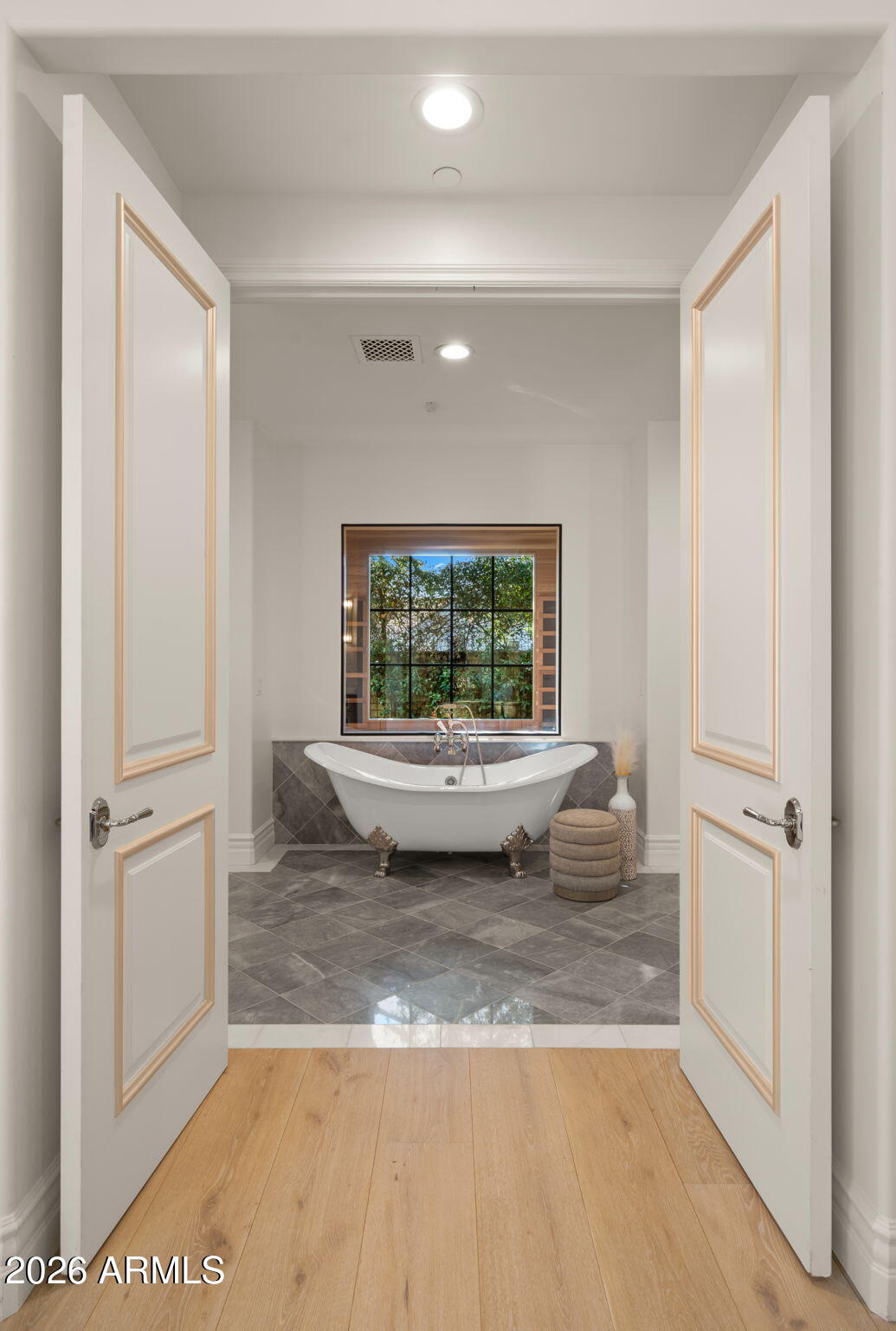 CAMELBACK COUNTRY CLUB ESTATES 4 - Residential