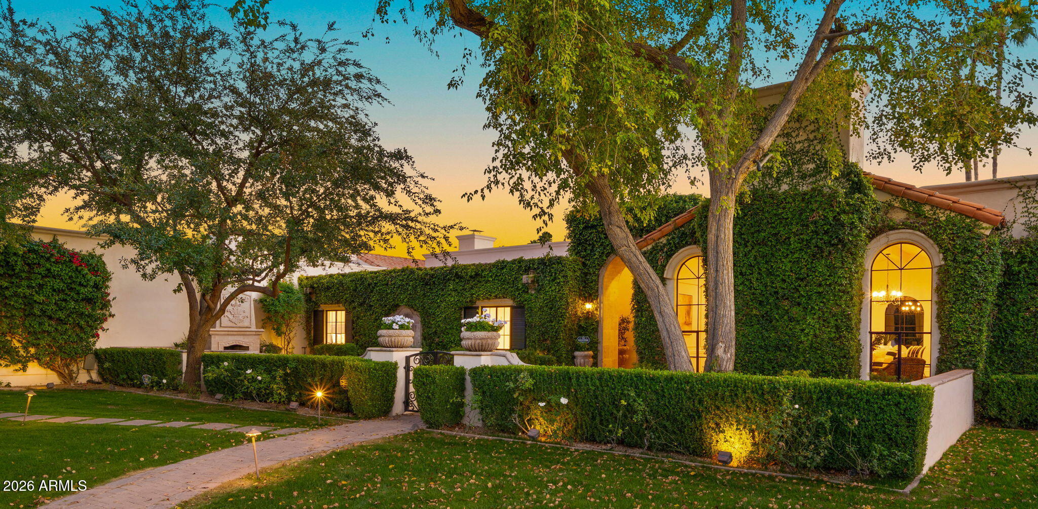 CAMELBACK COUNTRY CLUB ESTATES 4 - Residential