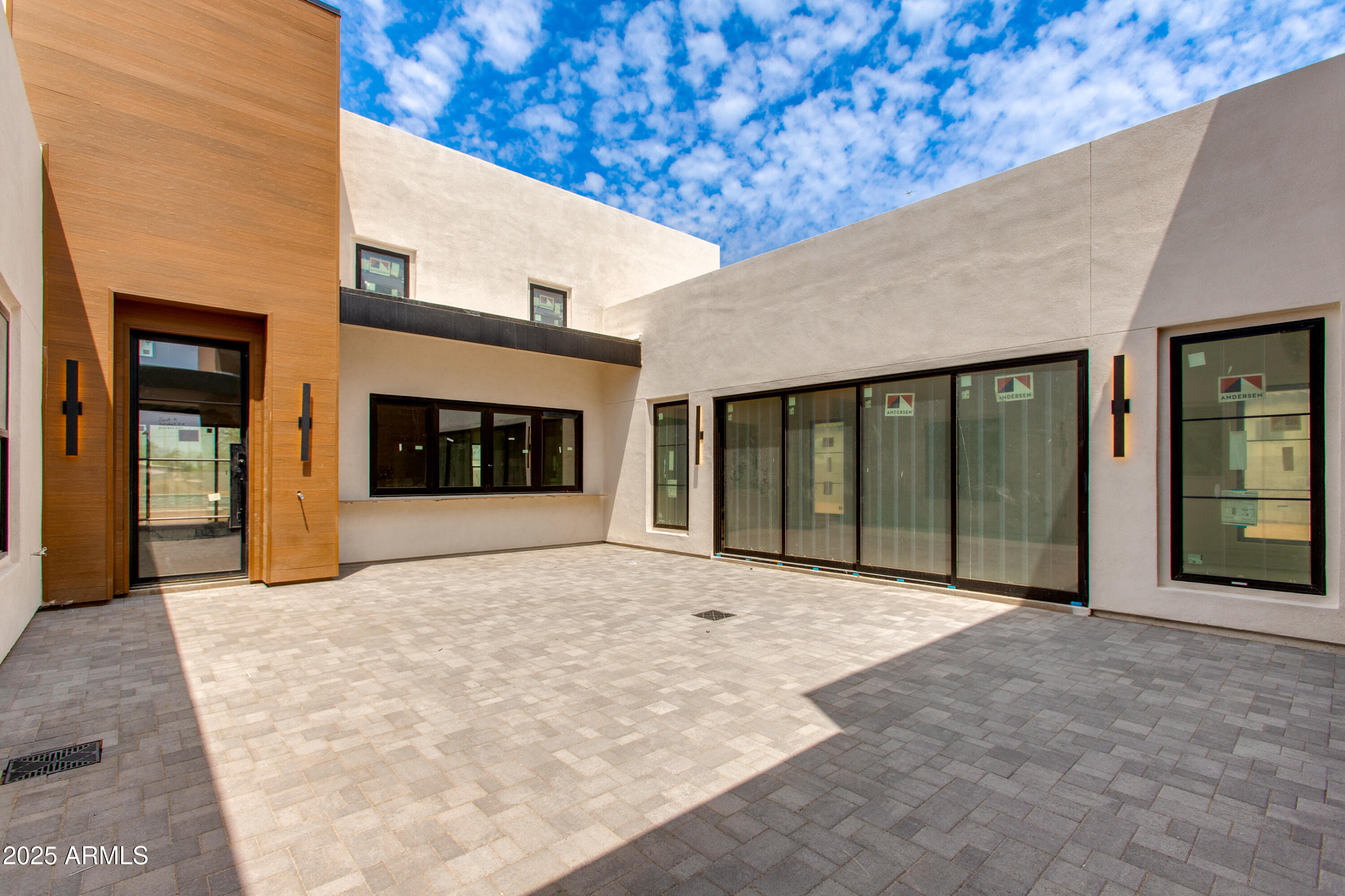 DESERT ESTATES 1 LOTS 1-4, 21-24 - Residential
