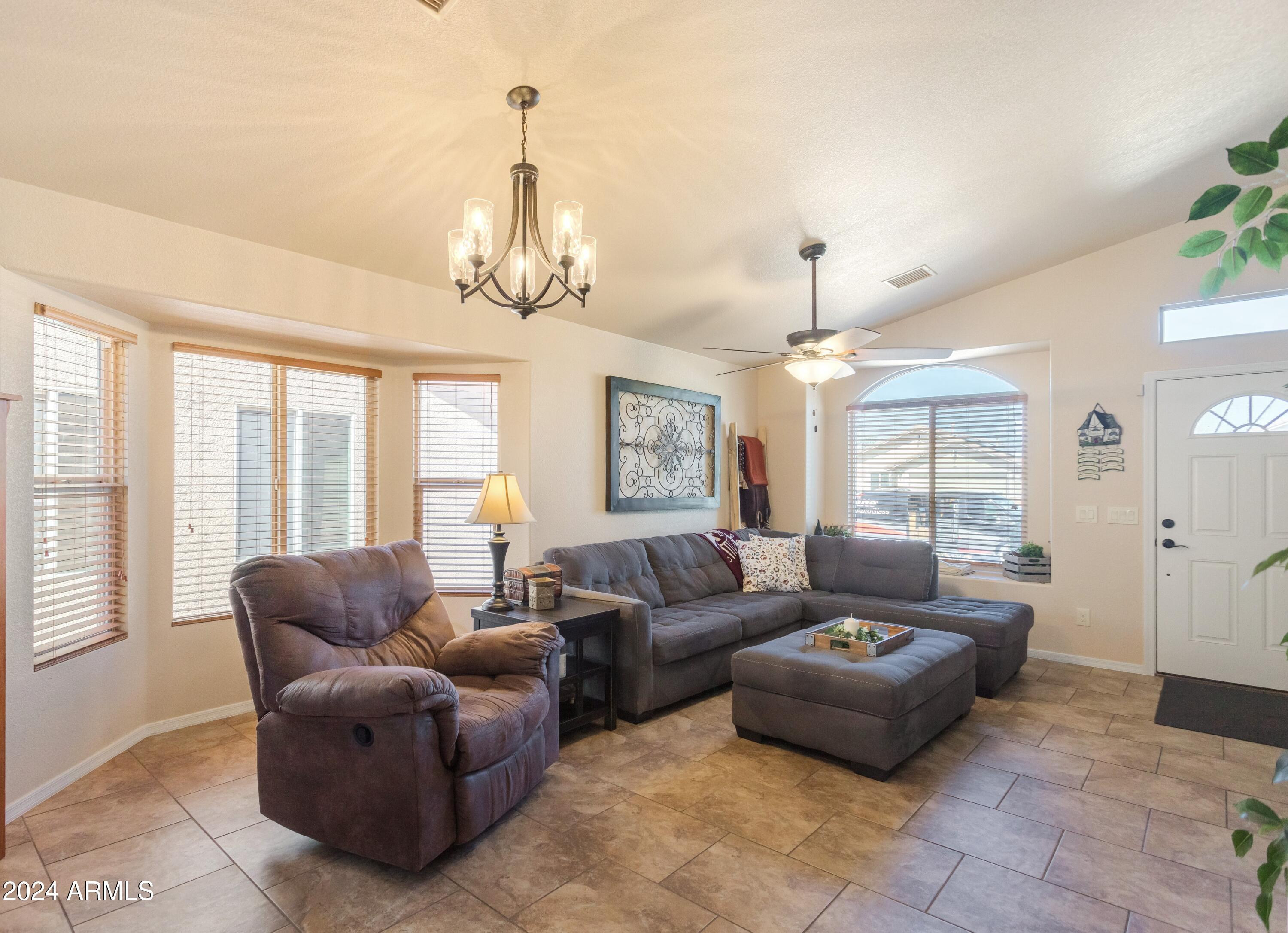 CAMPSTONE - Residential