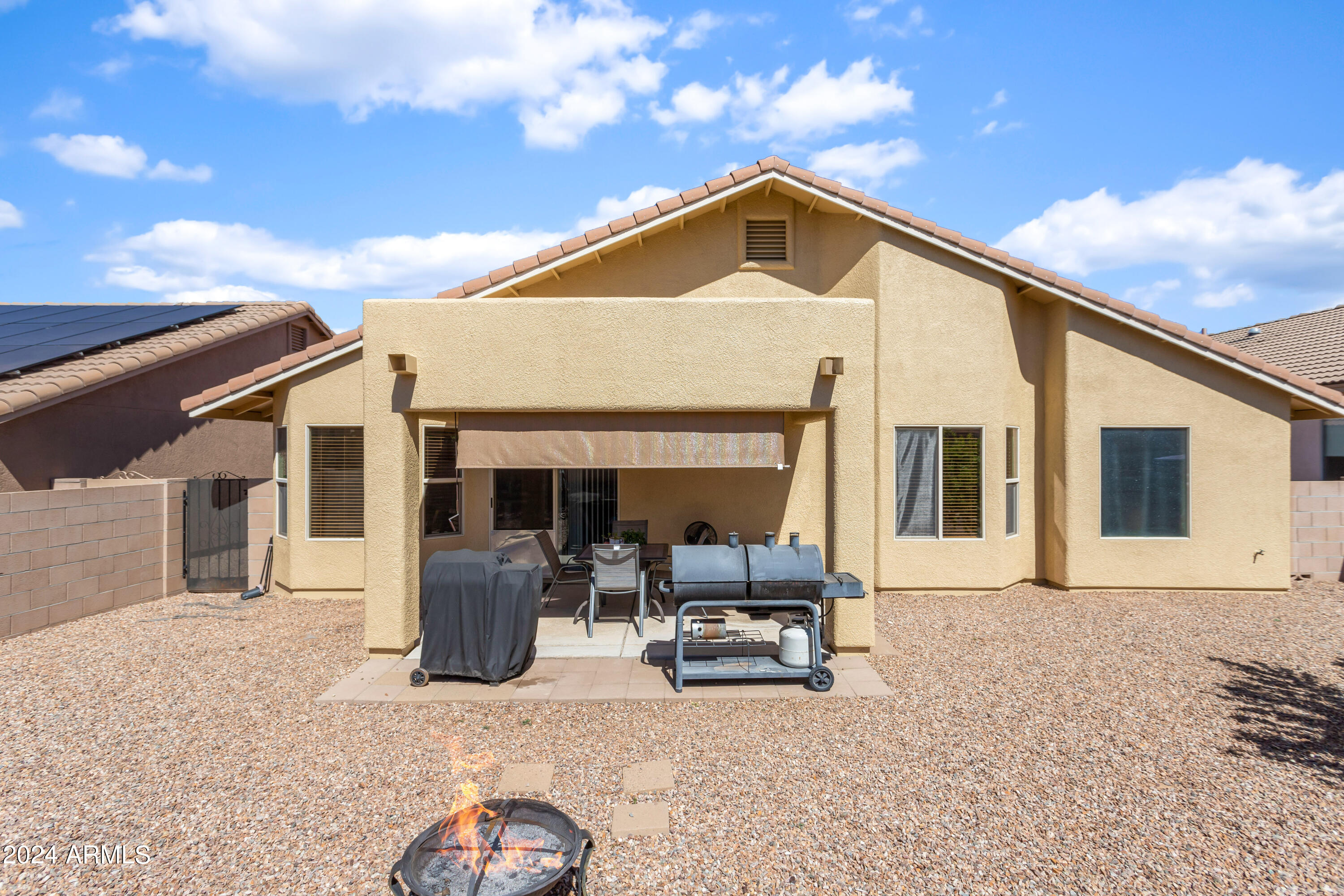 CAMPSTONE - Residential
