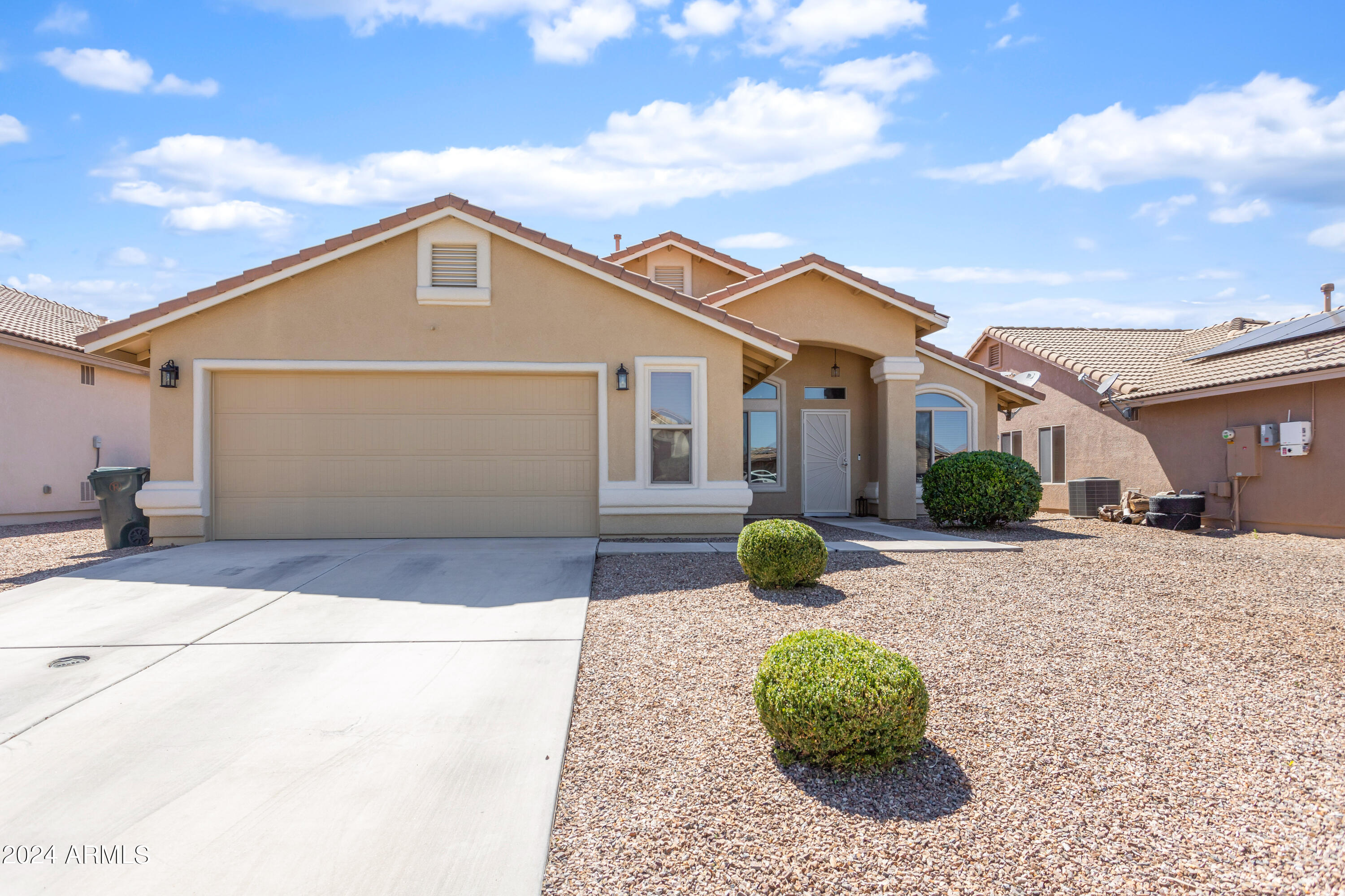 CAMPSTONE - Residential