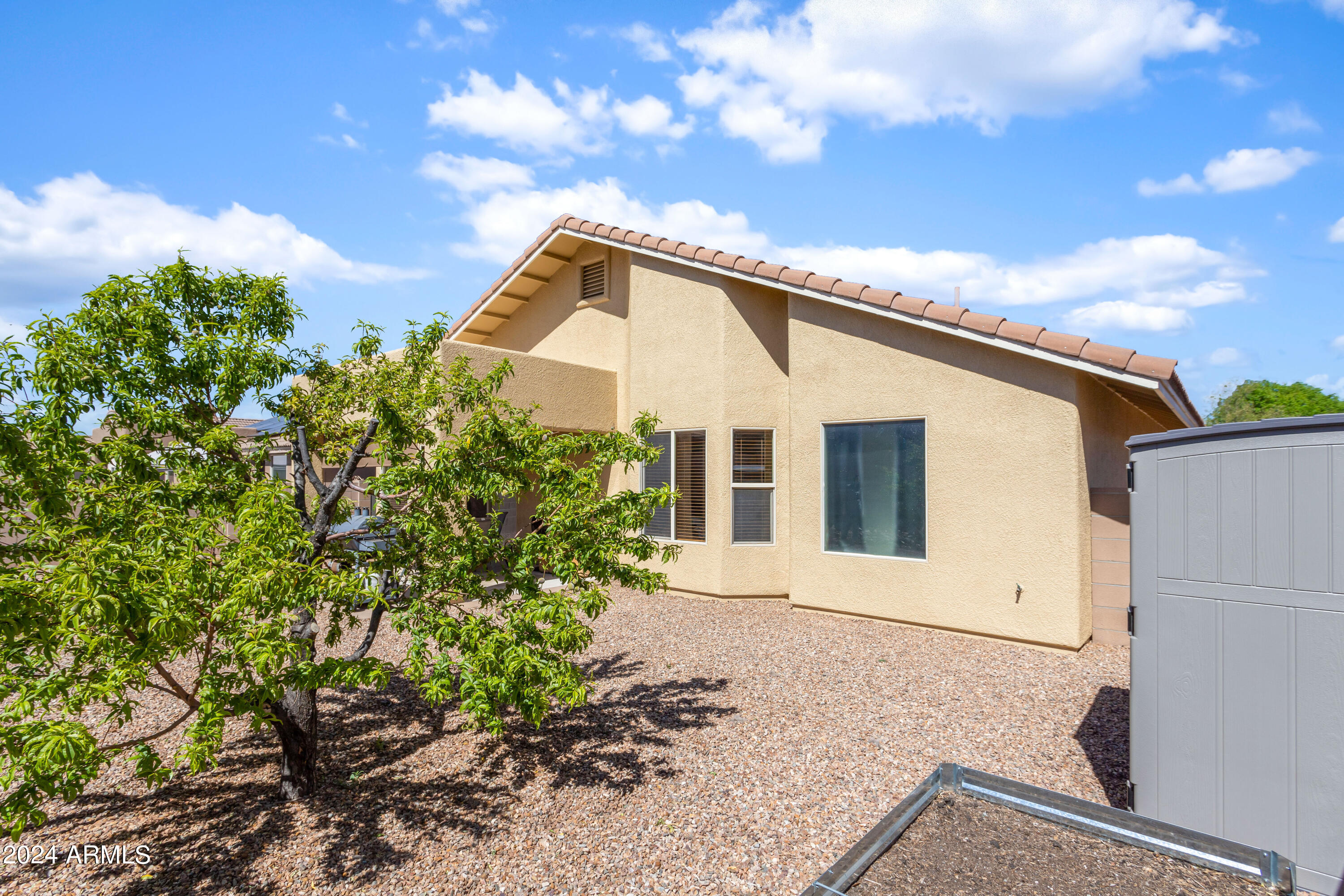 CAMPSTONE - Residential