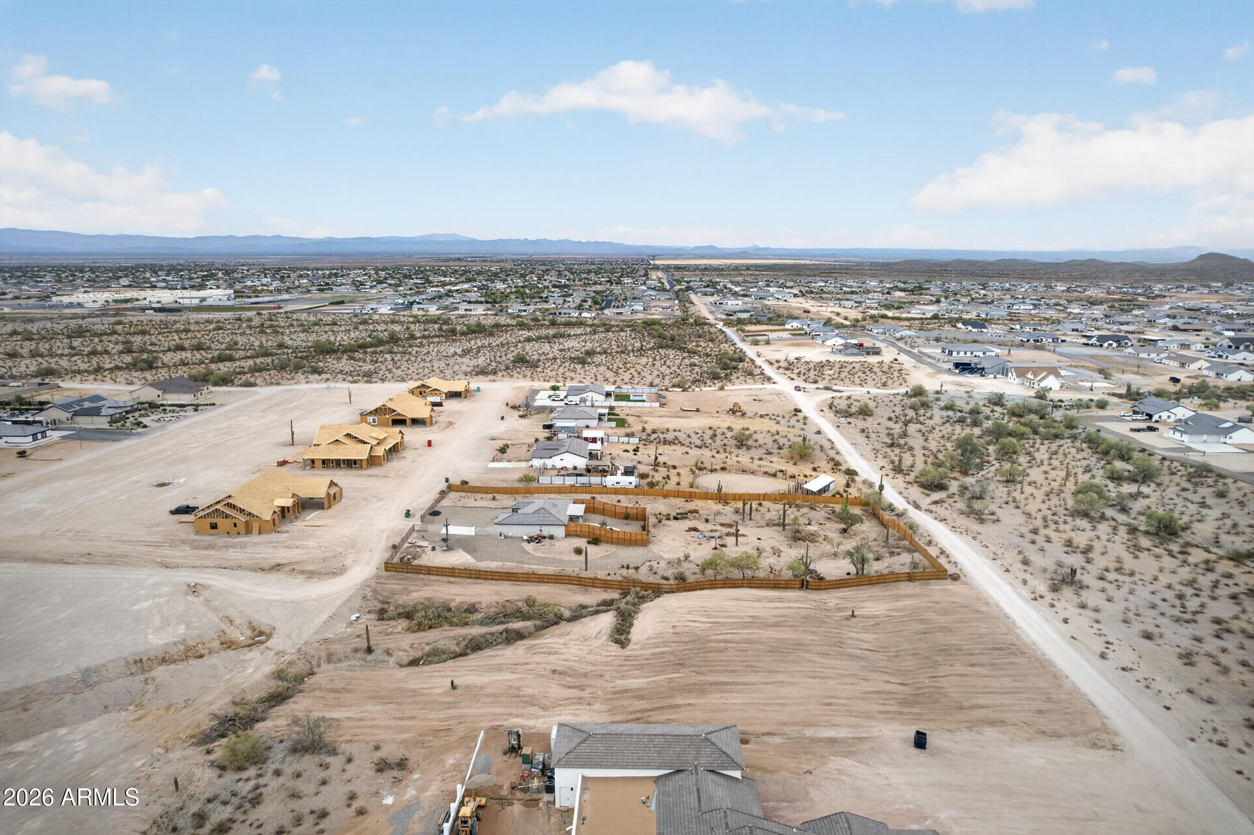 THE EAST HALF OF THE SOUTHEAST QUARTER OF THE SOUT - Land