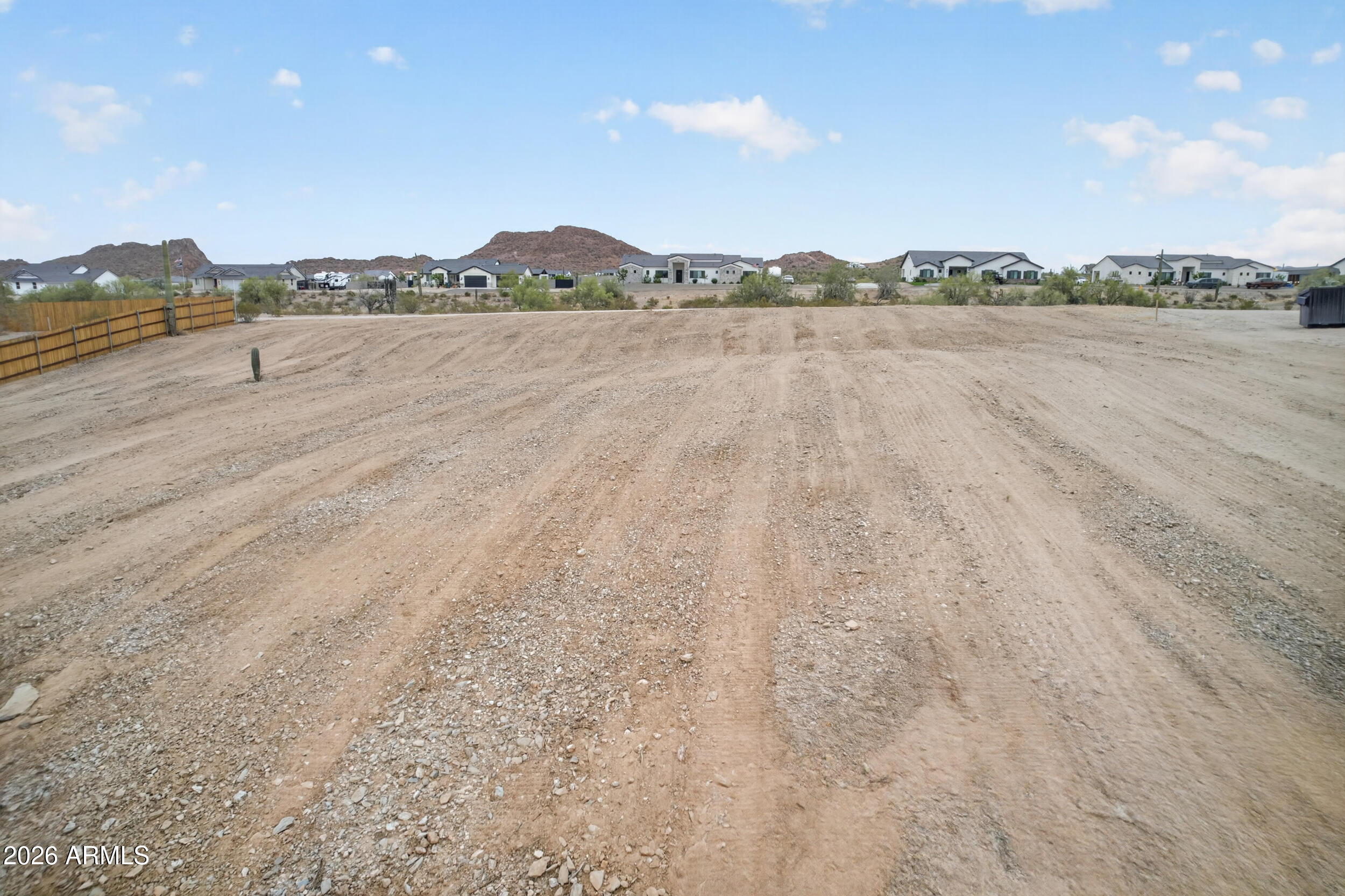 THE EAST HALF OF THE SOUTHEAST QUARTER OF THE SOUT - Land
