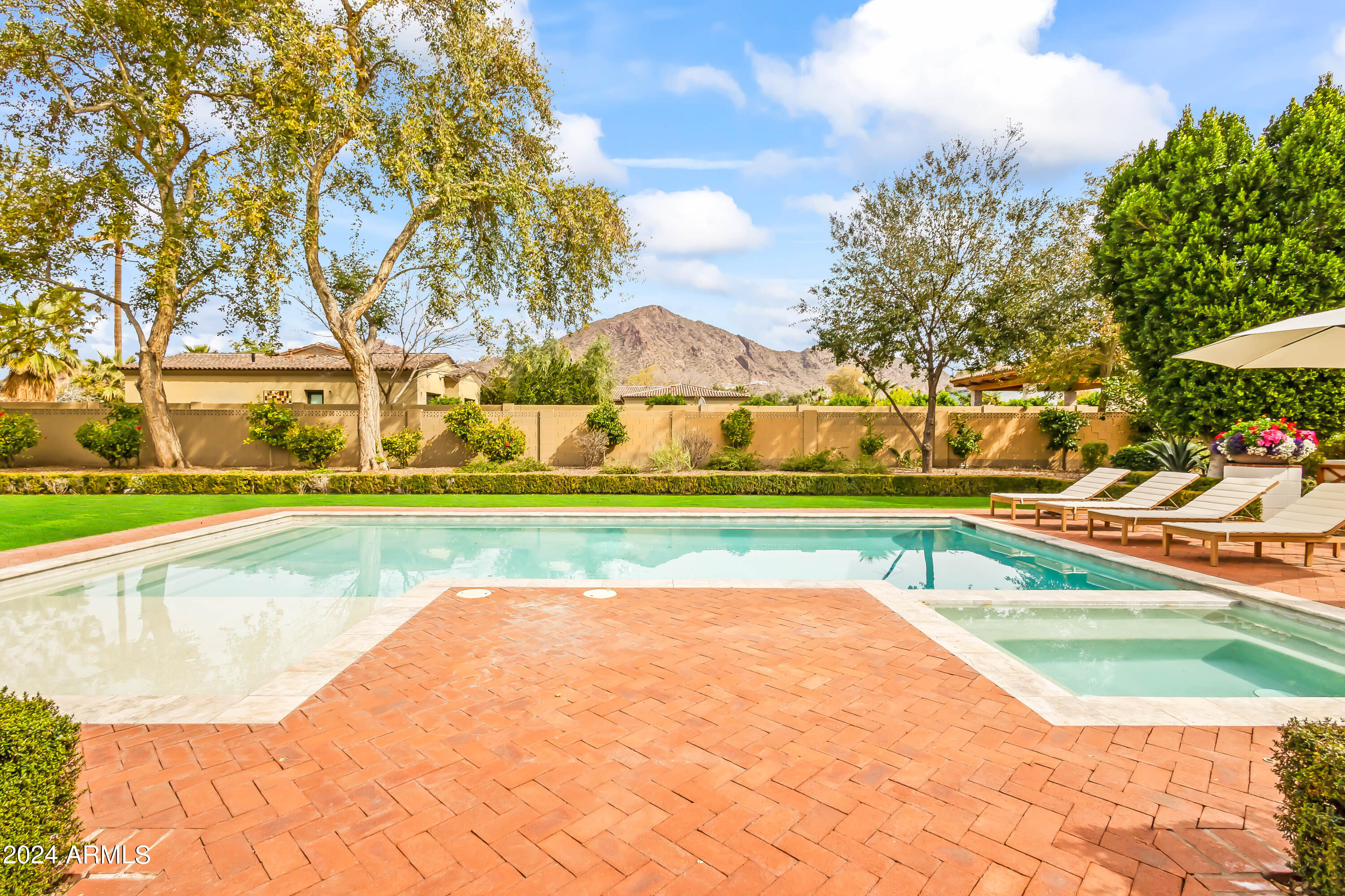 CONTINENTAL GROVES OF ARCADIA - Residential