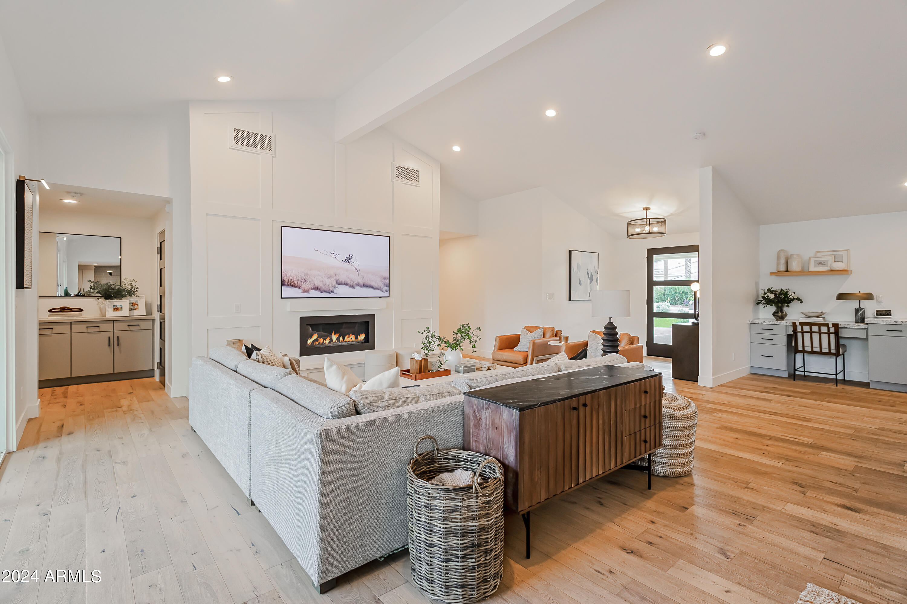 CONTINENTAL GROVES OF ARCADIA - Residential
