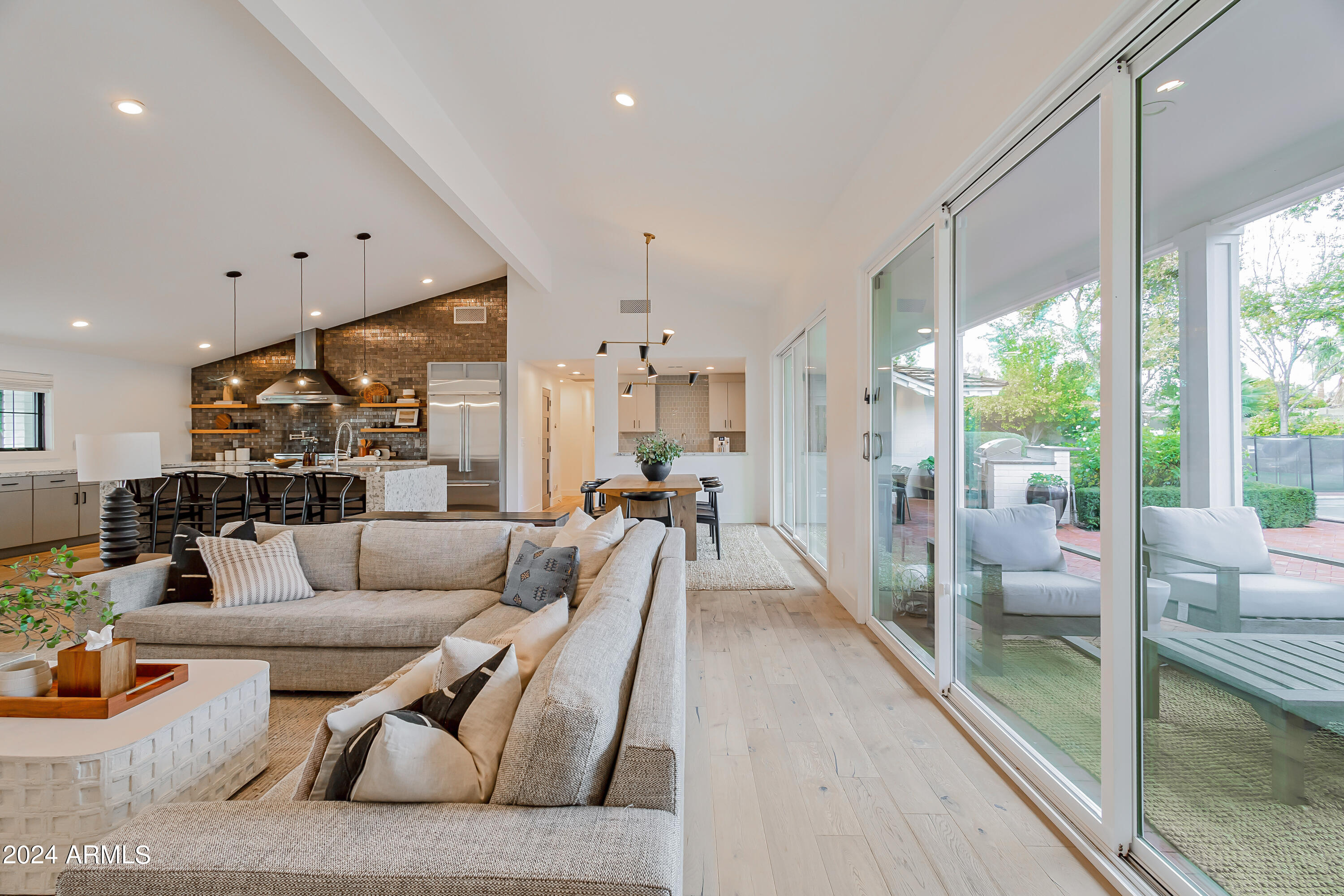 CONTINENTAL GROVES OF ARCADIA - Residential