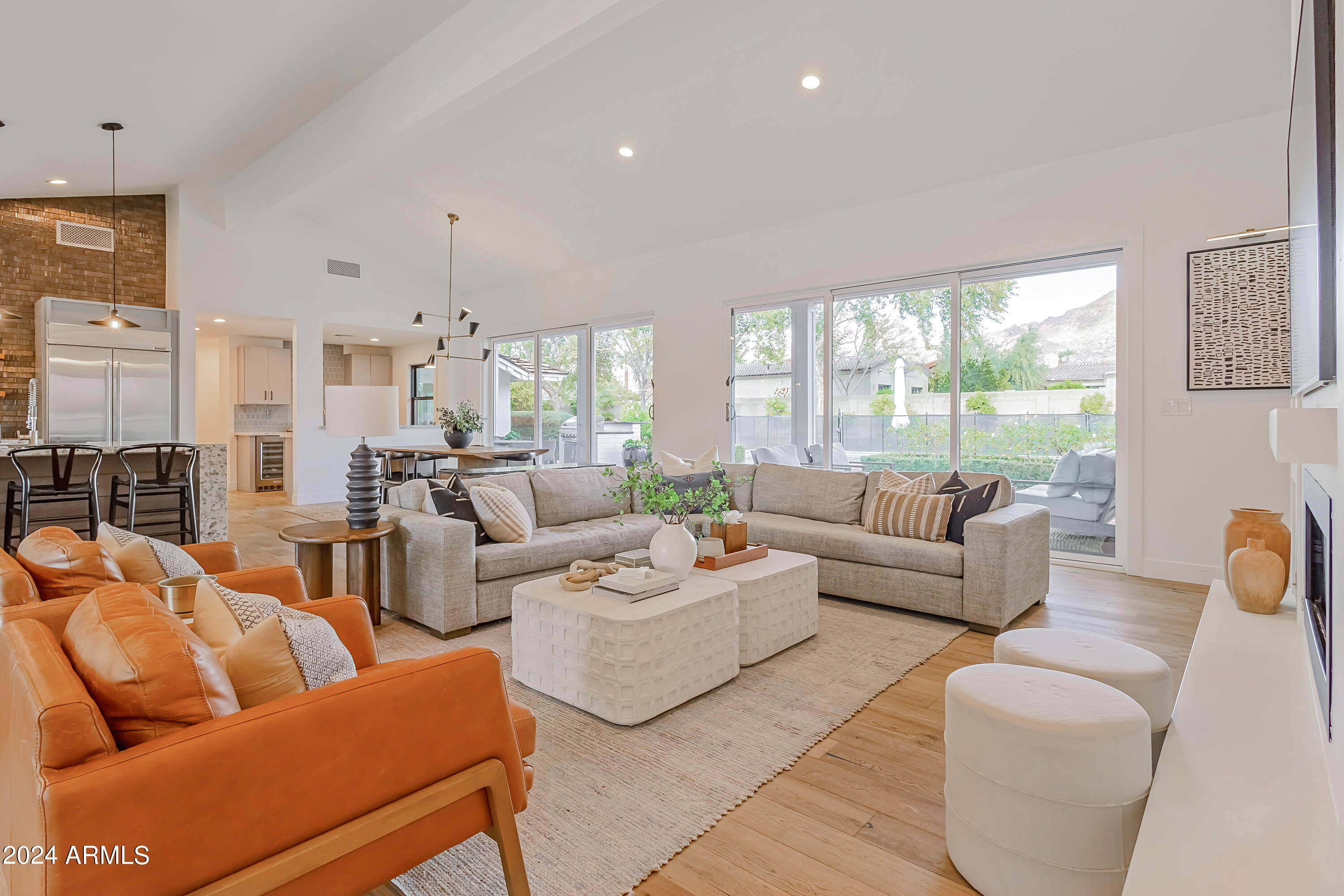 CONTINENTAL GROVES OF ARCADIA - Residential