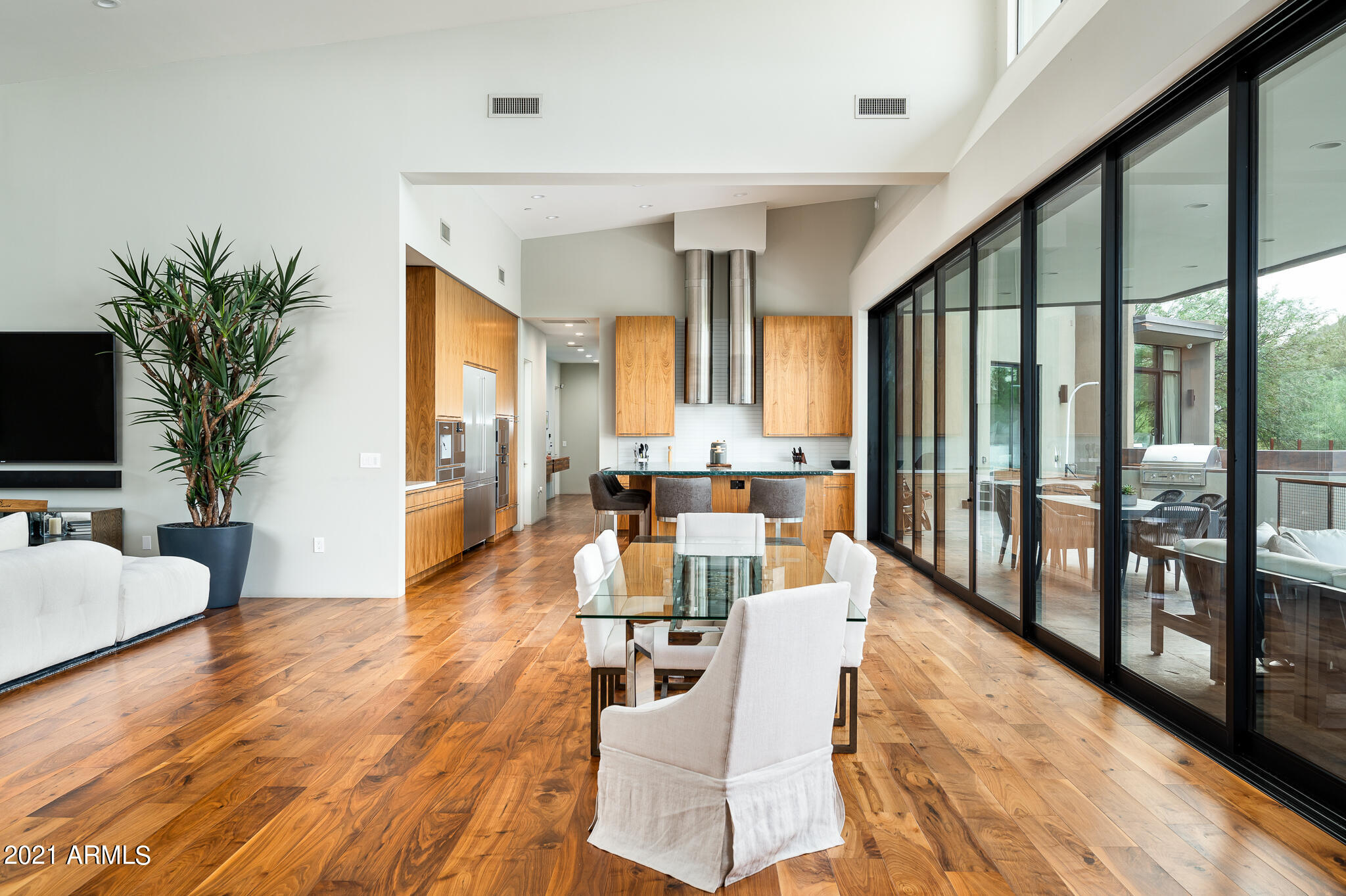 SUNSET HILLS - Residential