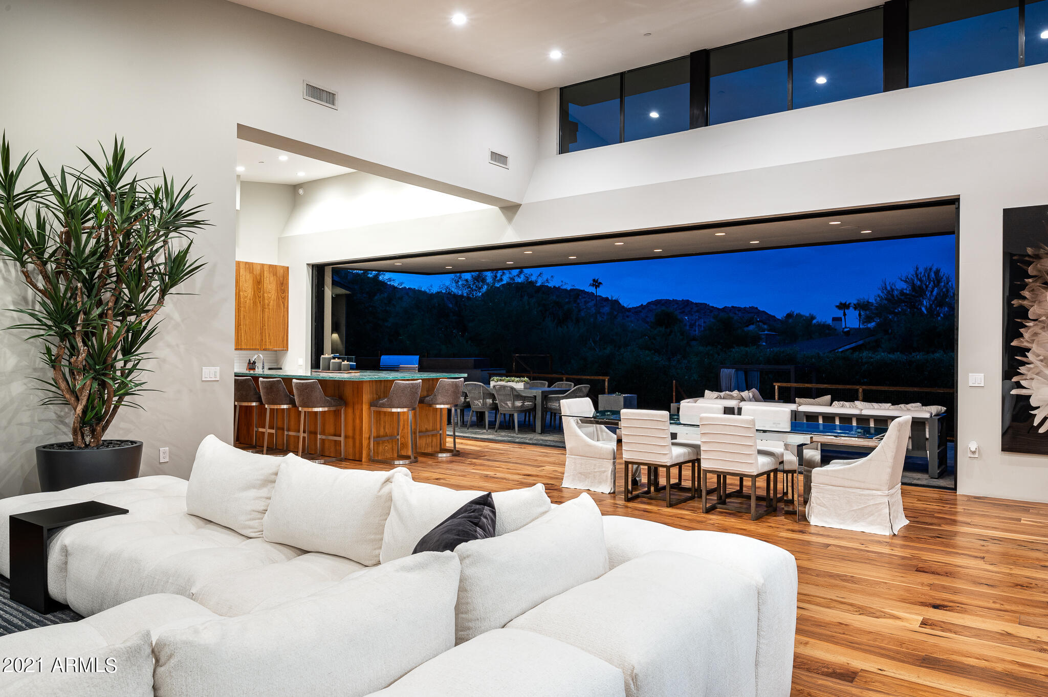 SUNSET HILLS - Residential