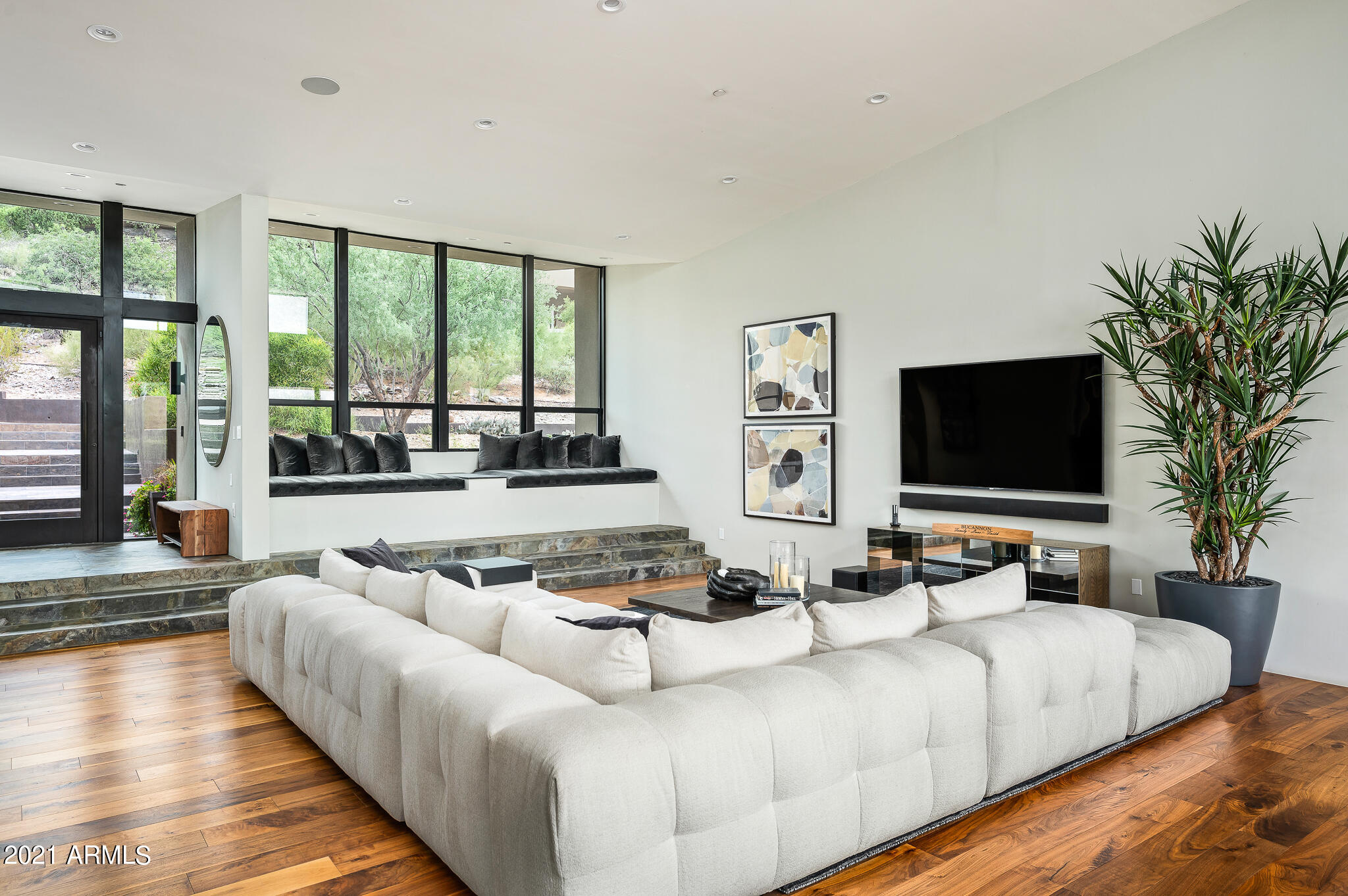 SUNSET HILLS - Residential