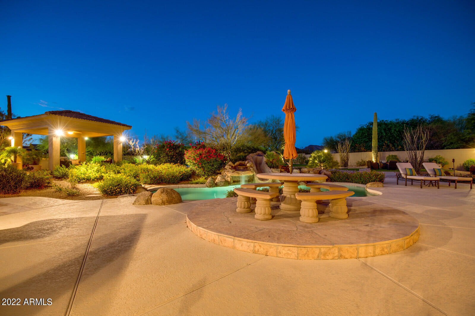 LOS GATOS UNIT 3 REPLAT - Residential
