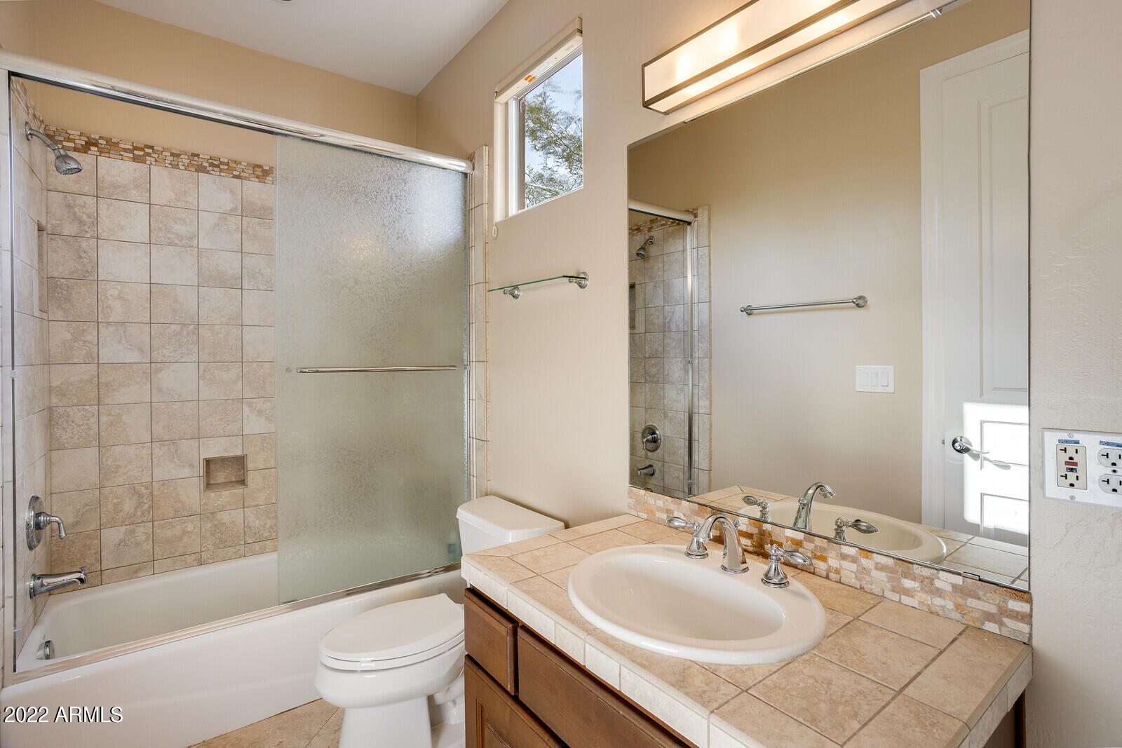 LOS GATOS UNIT 3 REPLAT - Residential