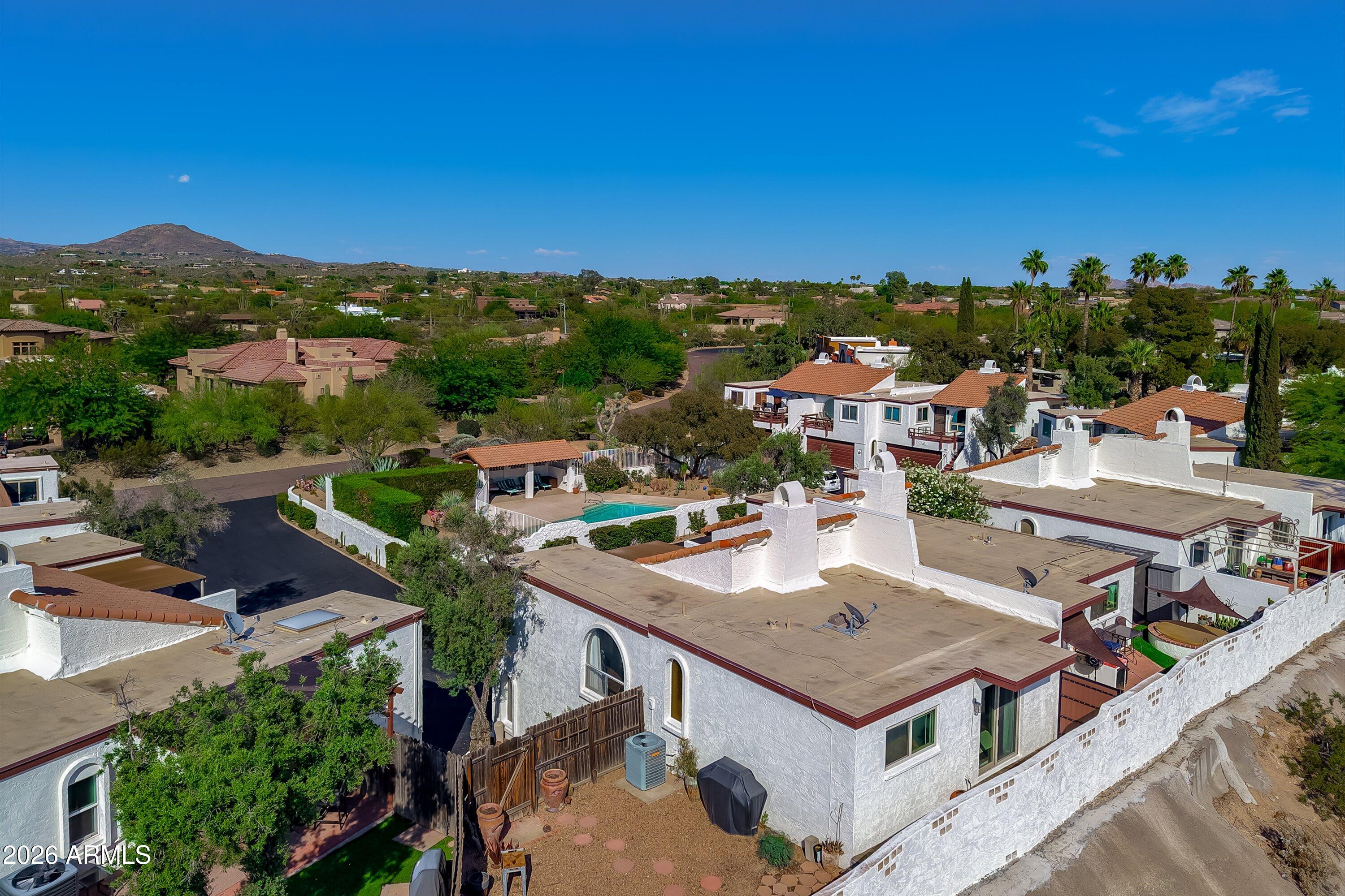 CAREFREE VILLAS - Residential