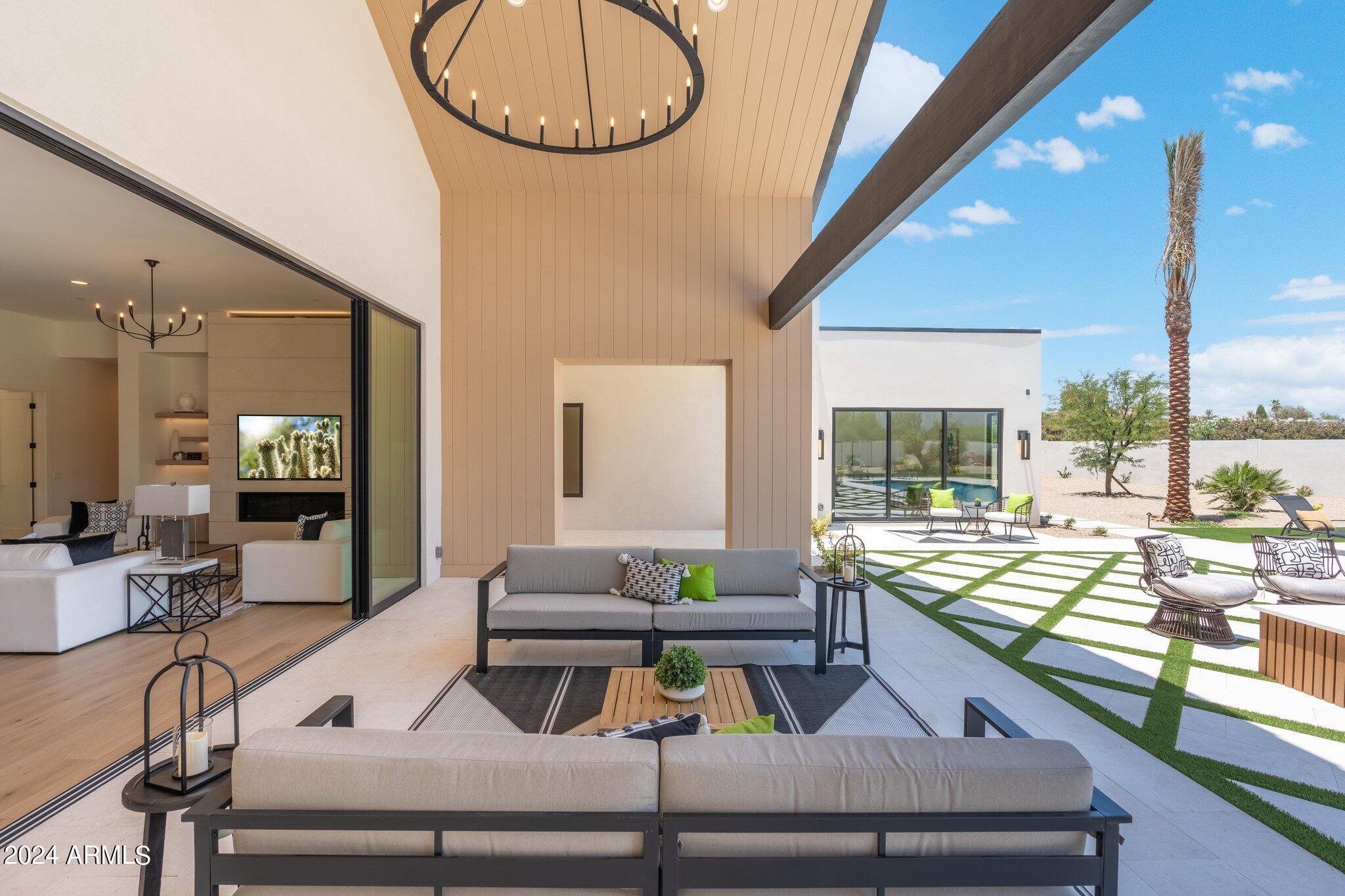 DESERT WIND - Residential