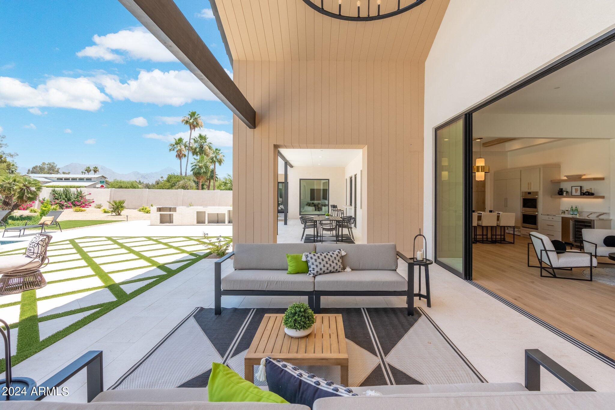 DESERT WIND - Residential