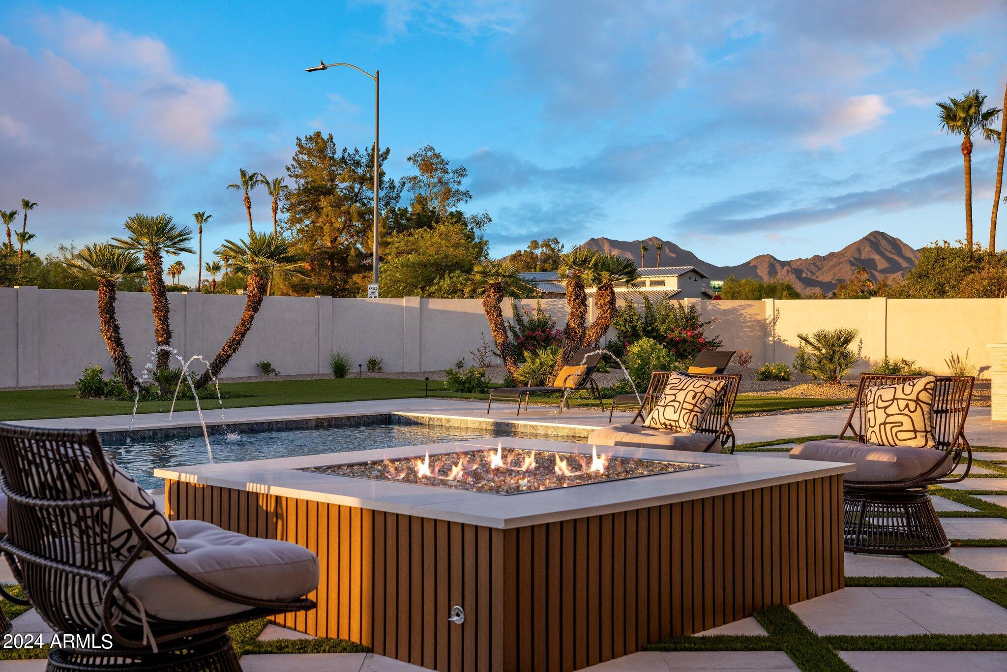 DESERT WIND - Residential