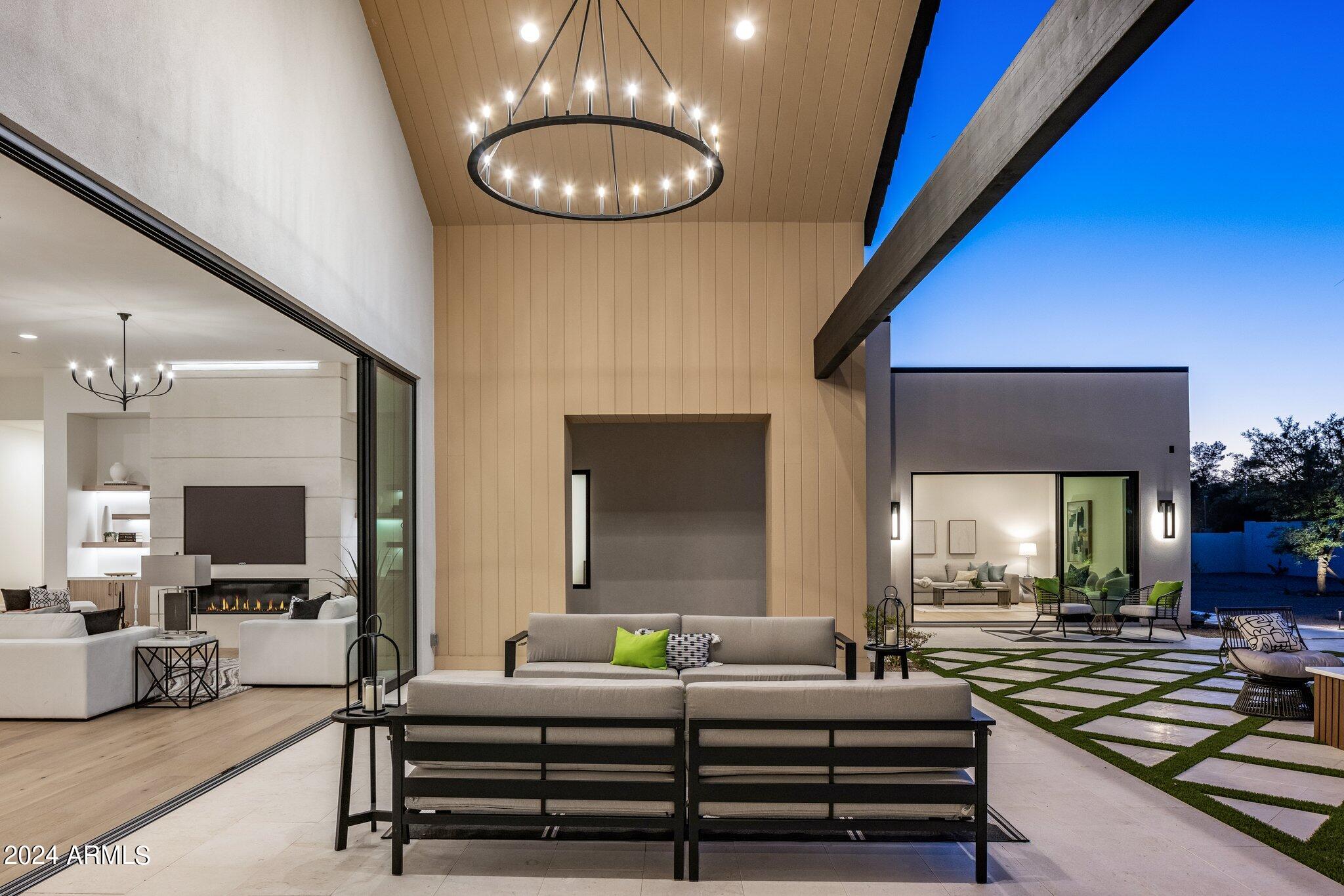DESERT WIND - Residential