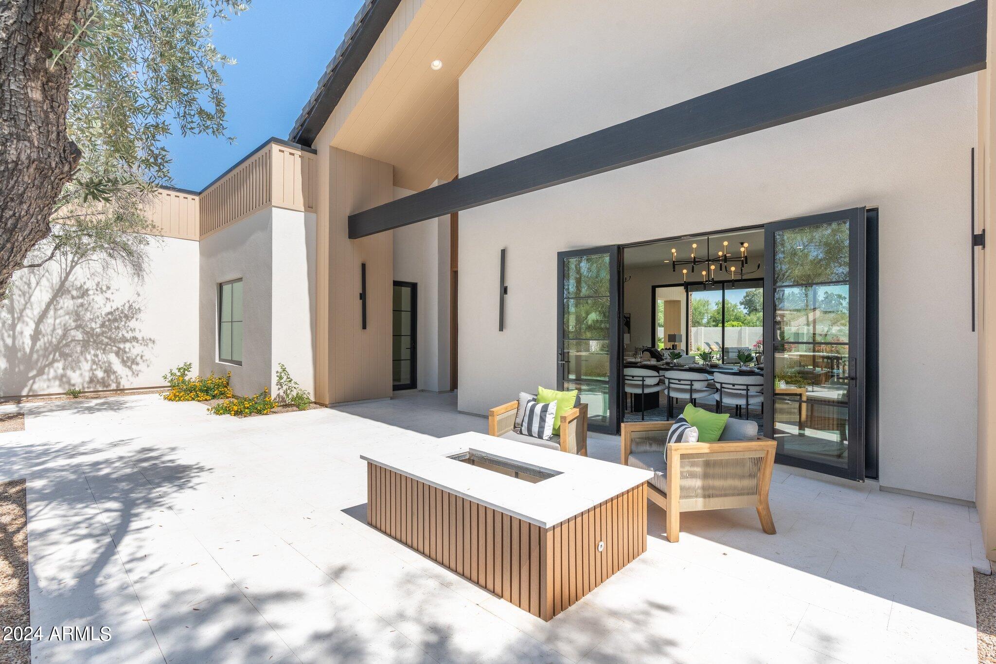 DESERT WIND - Residential