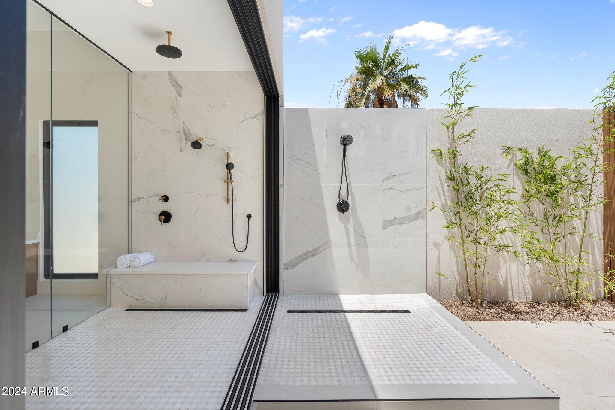 DESERT WIND - Residential