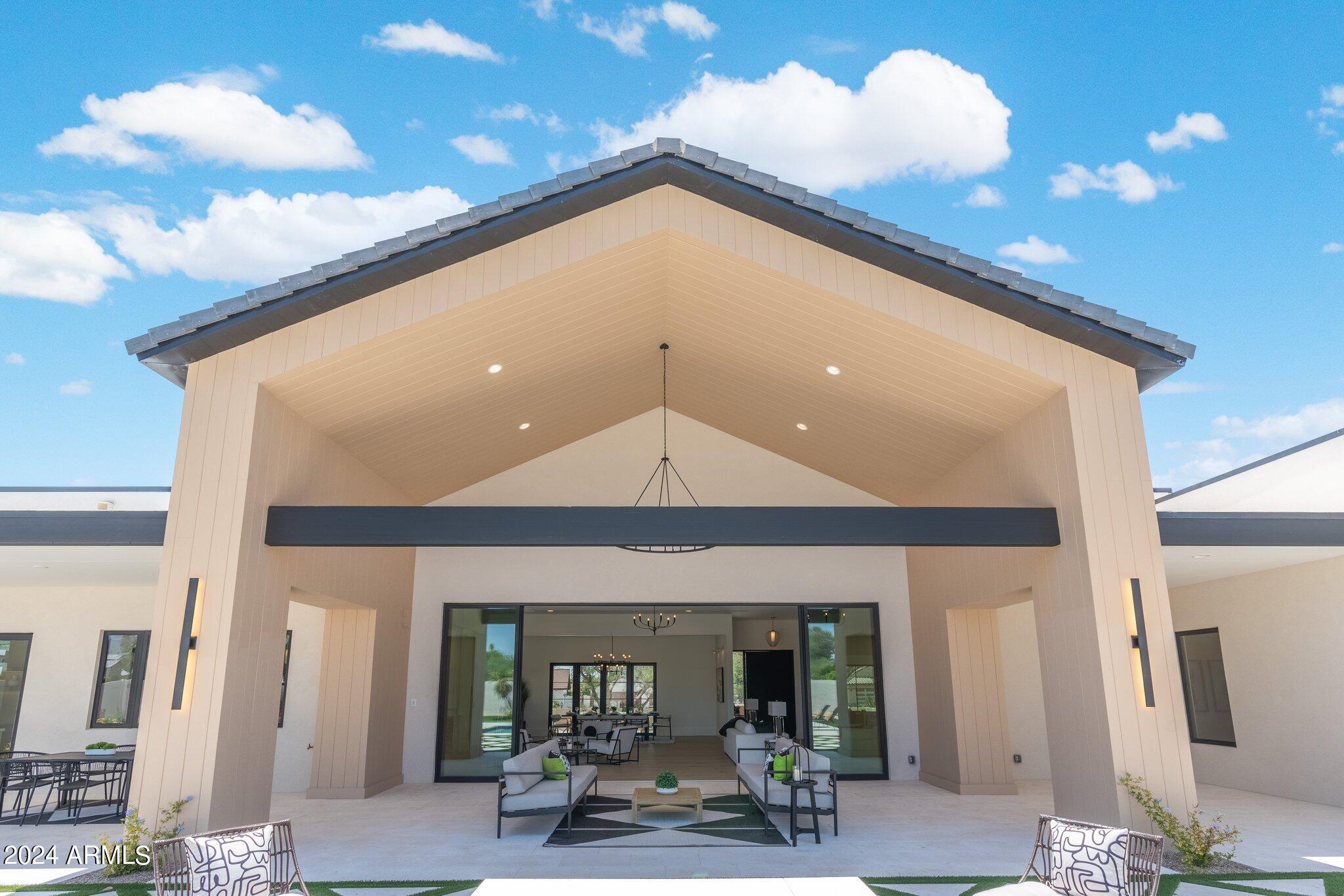 DESERT WIND - Residential