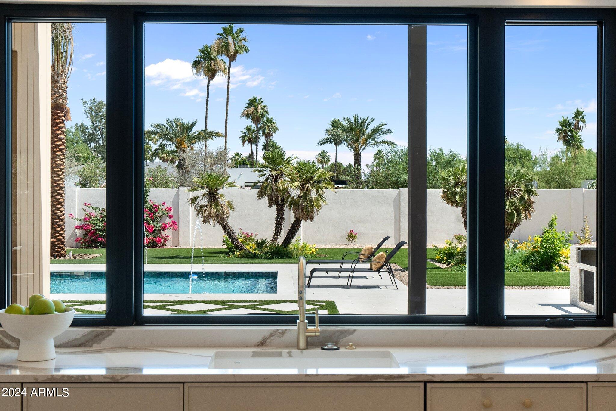 DESERT WIND - Residential