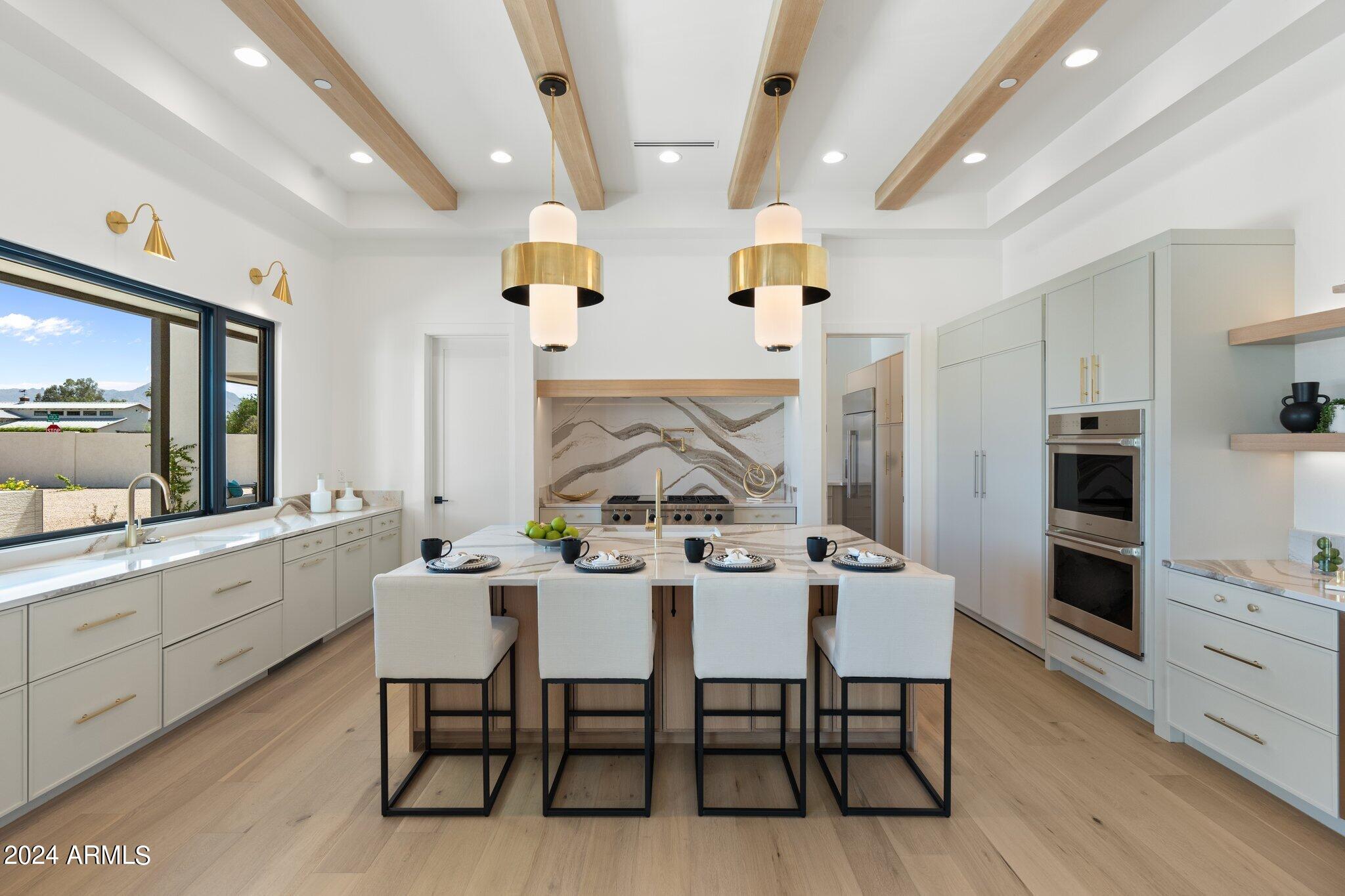 DESERT WIND - Residential