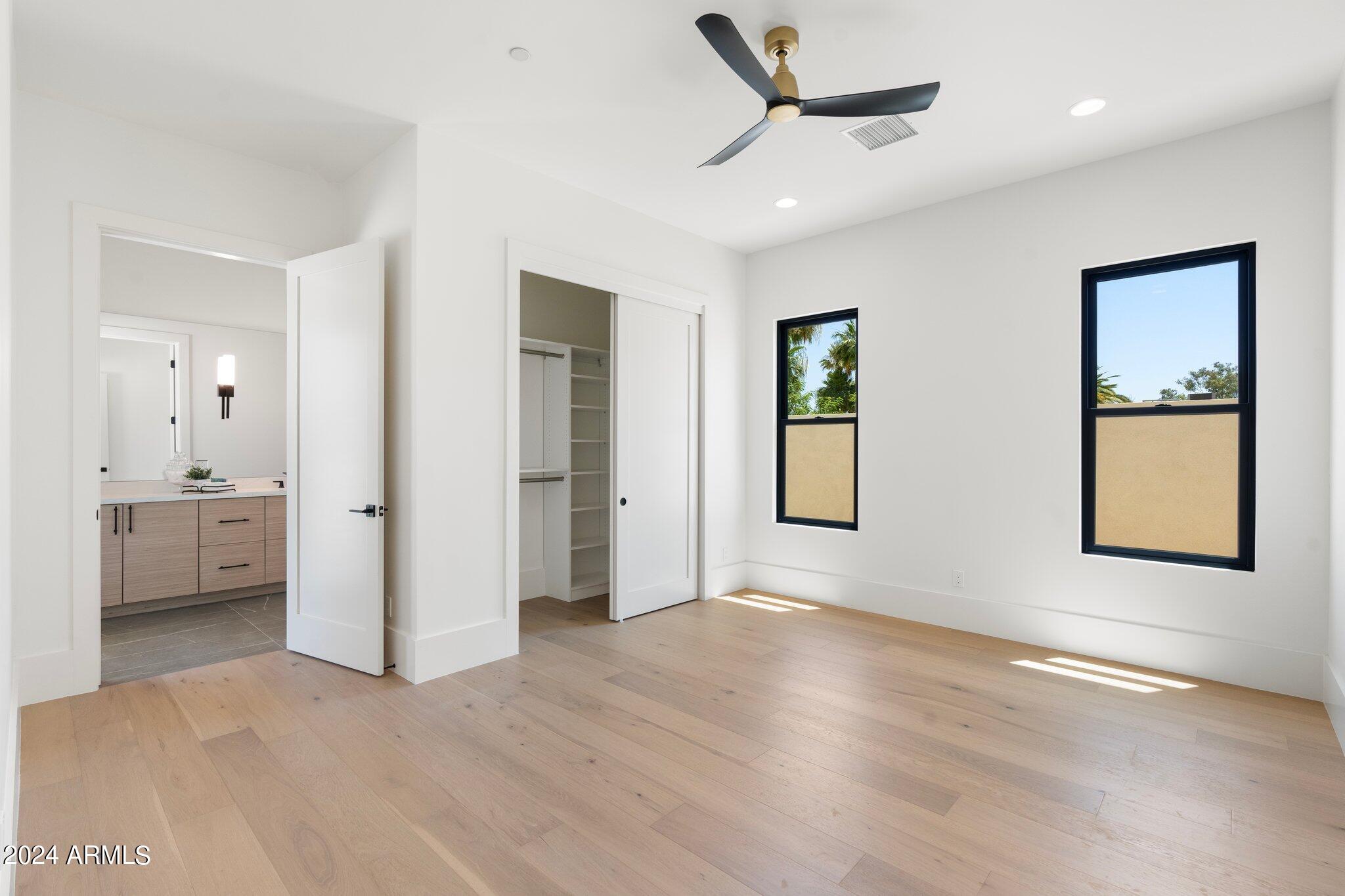 DESERT WIND - Residential