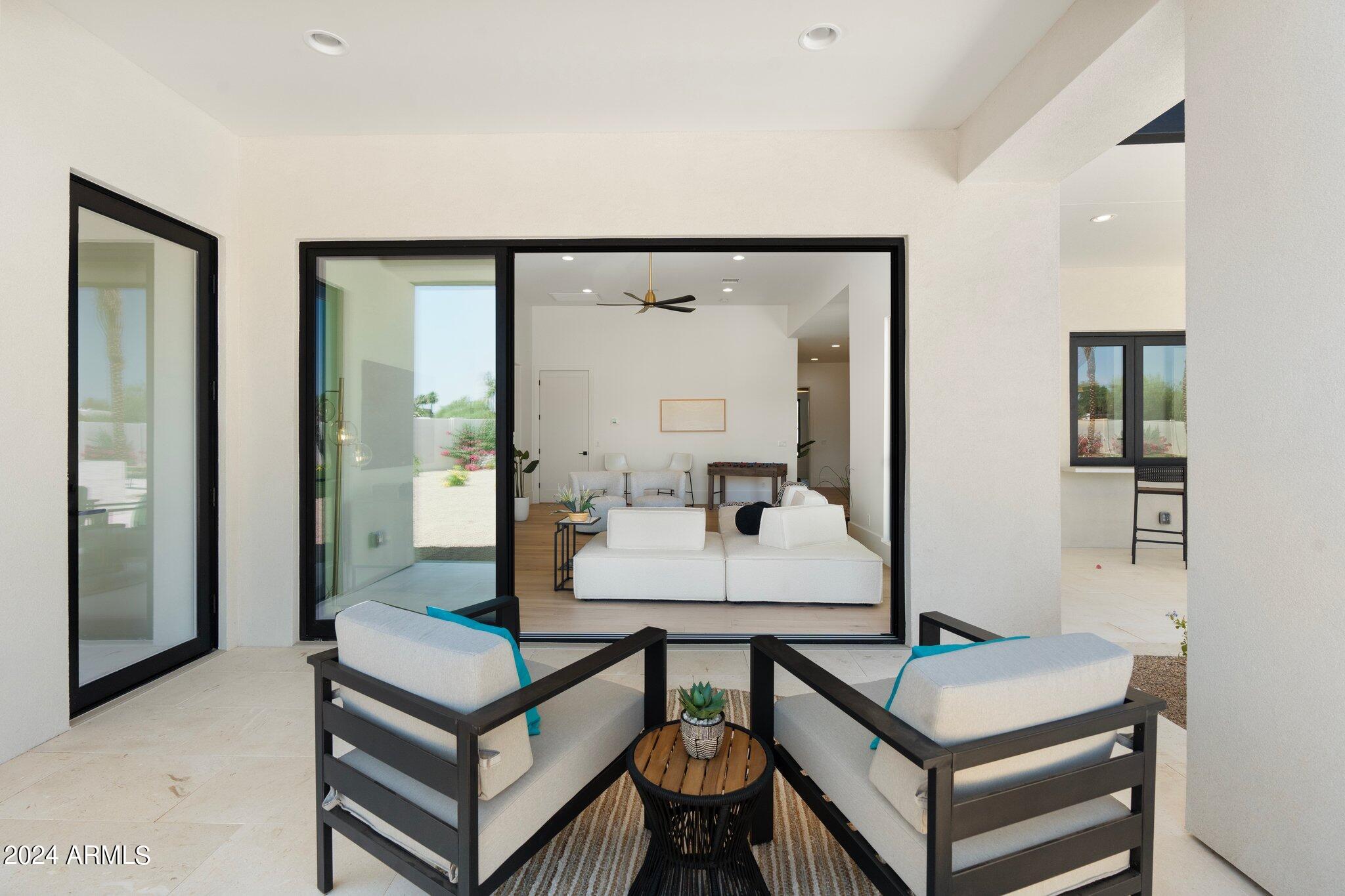 DESERT WIND - Residential