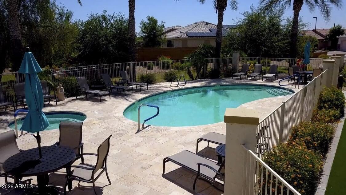 ARIZONA TRADITIONS 8,9,10 - Residential