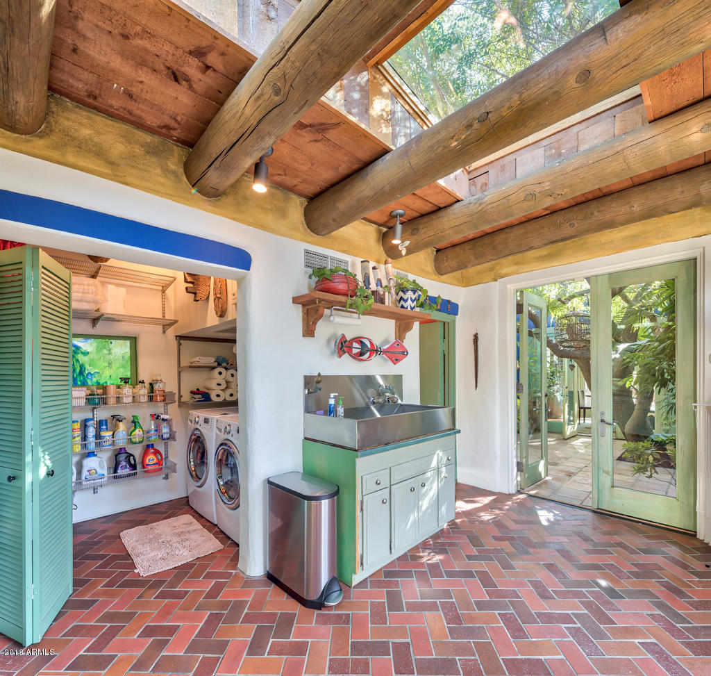 Mummy Mountain Estates - Residential