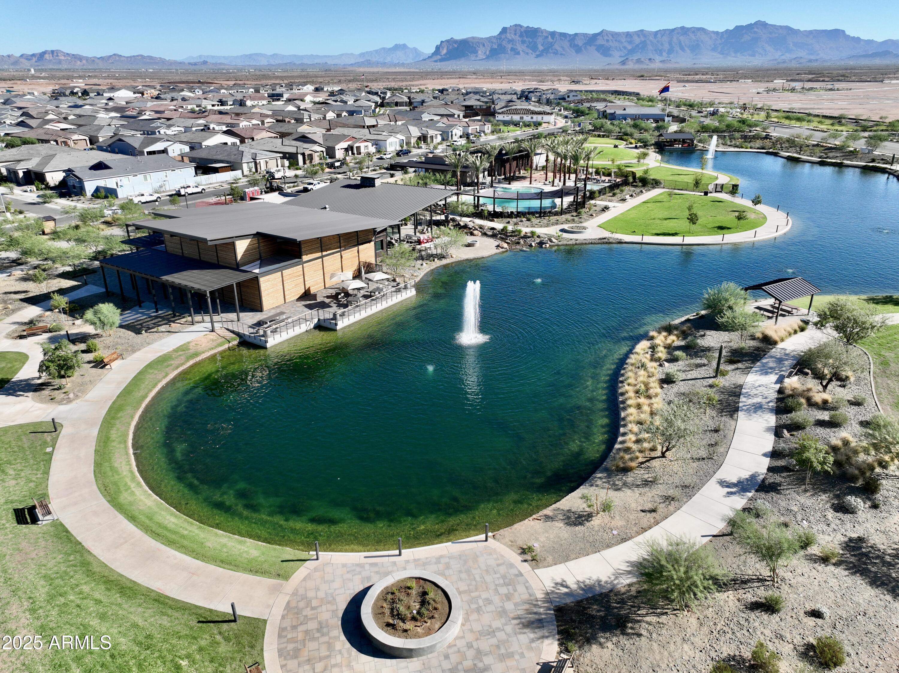 BLOSSOM ROCK PHASE 2 - Residential
