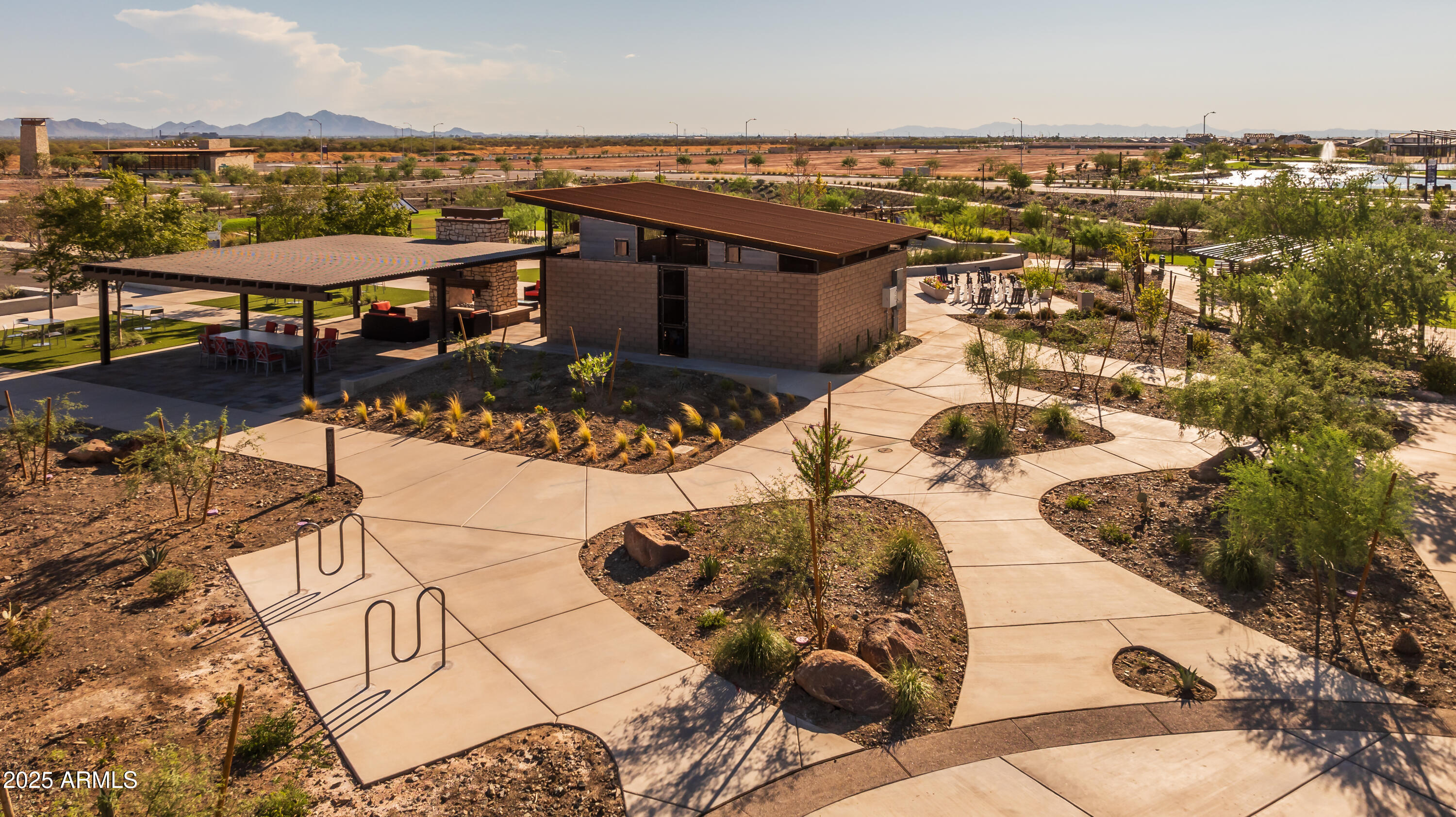 BLOSSOM ROCK PHASE 2 - Residential