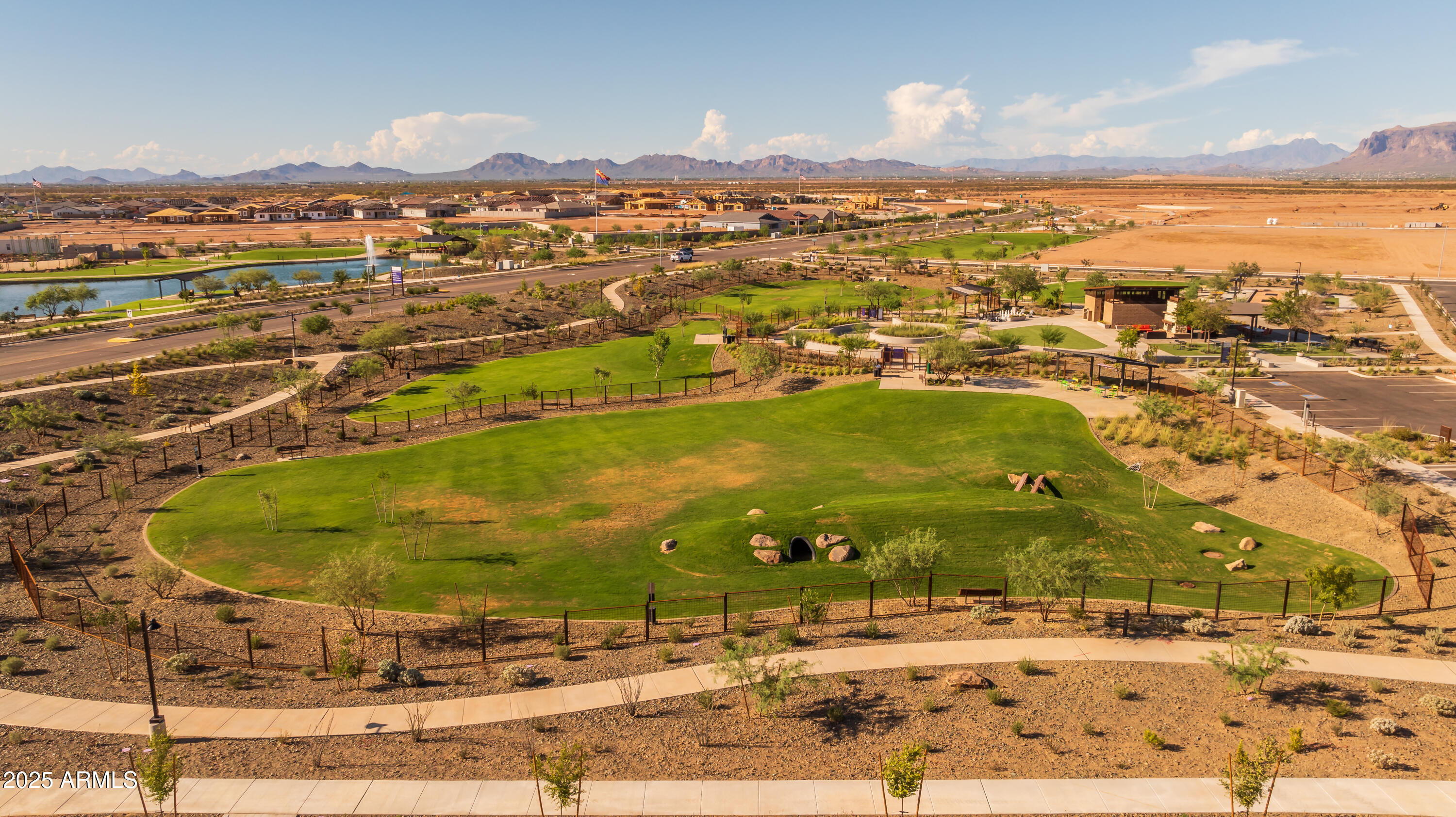 BLOSSOM ROCK PHASE 2 - Residential