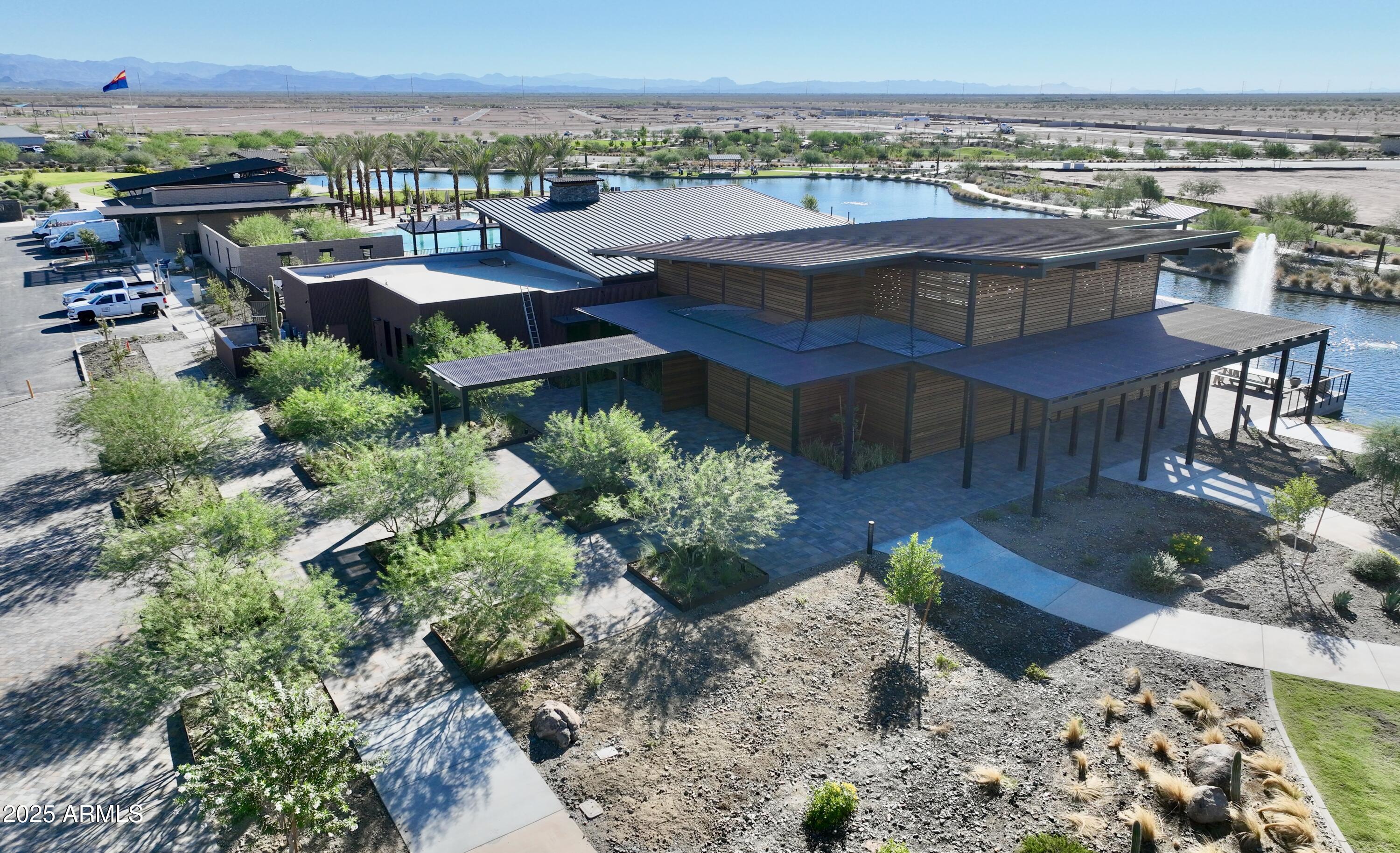 BLOSSOM ROCK PHASE 2 - Residential